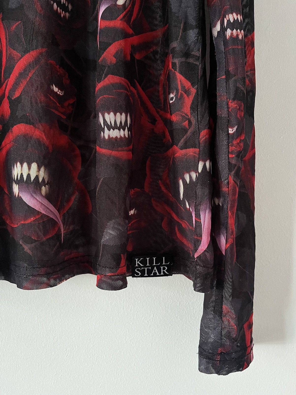 Killstar VINTAGE KILLSTAR MESH TOP LONG SLEEVE Size US M / EU 48-50 / 2 - 5 Thumbnail