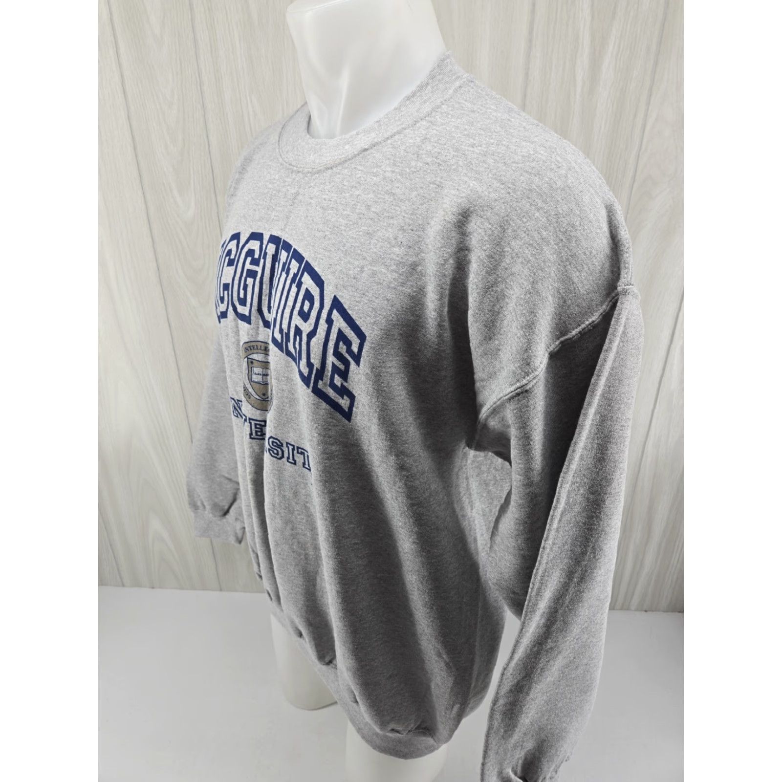 Gildan Mcguire University Sweatshirt Mens XL Size US XL / EU 56 / 4 - 6 Thumbnail