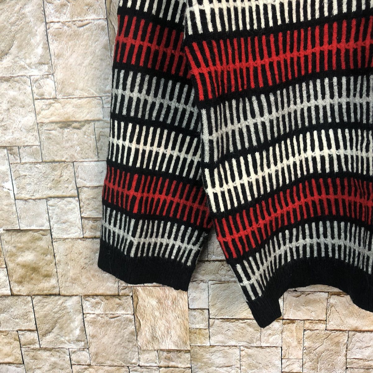 Homespun Knitwear × Japanese Brand × OVER THE STRiPES Merldiom Red stripe Knitwear sweatshirt #A772 Size S / US 4 / IT 40 - 7 Thumbnail