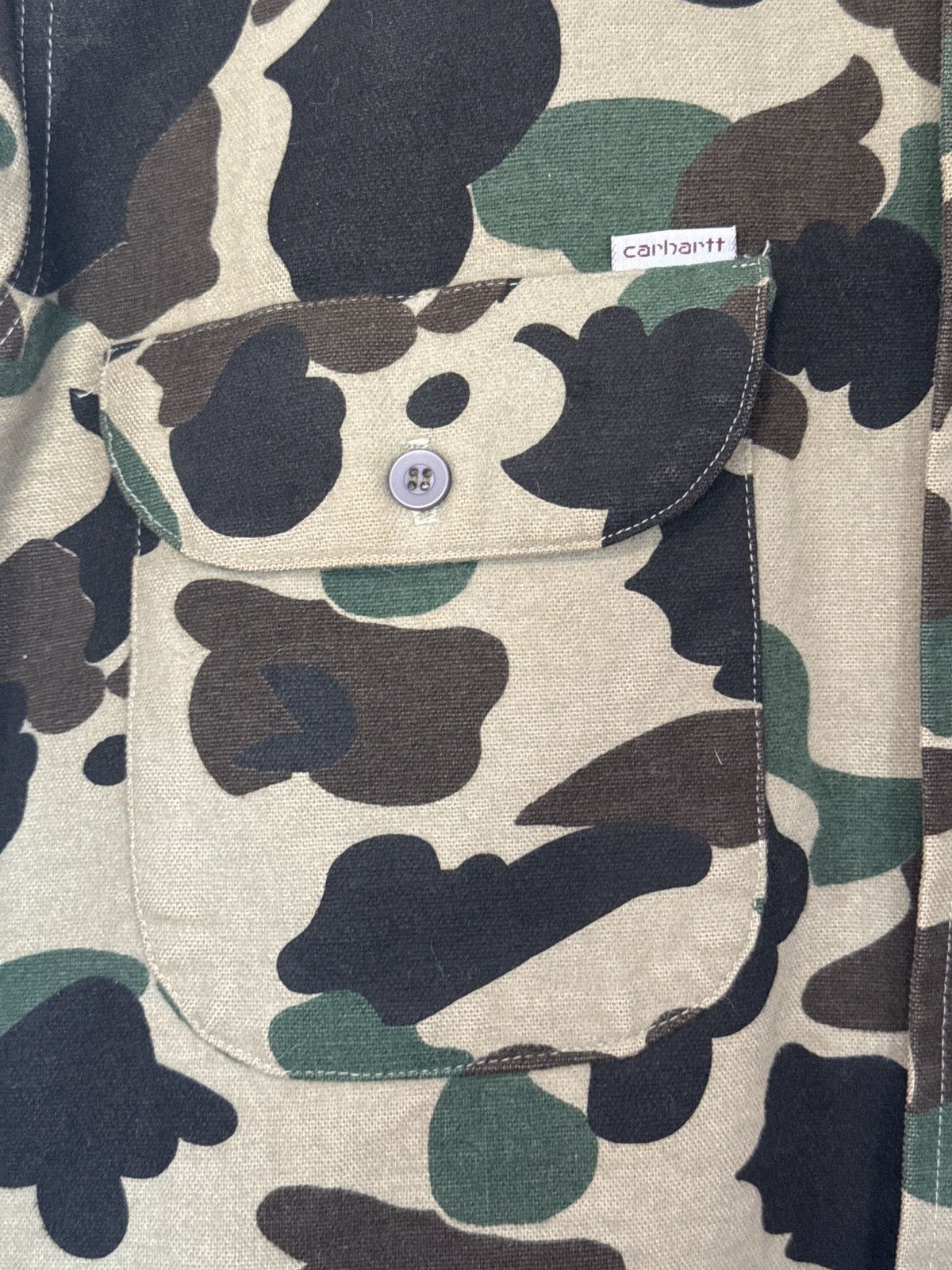 Carhartt Duck camo button up Size US L / EU 52-54 / 3 - 2 Thumbnail