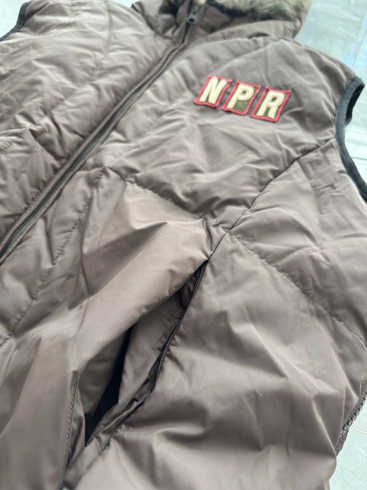 Napapijri × Vintage AW06 Napapijri Fur Expedition Experience Vest Gilet Size L / US 10 / IT 46 - 7 Thumbnail