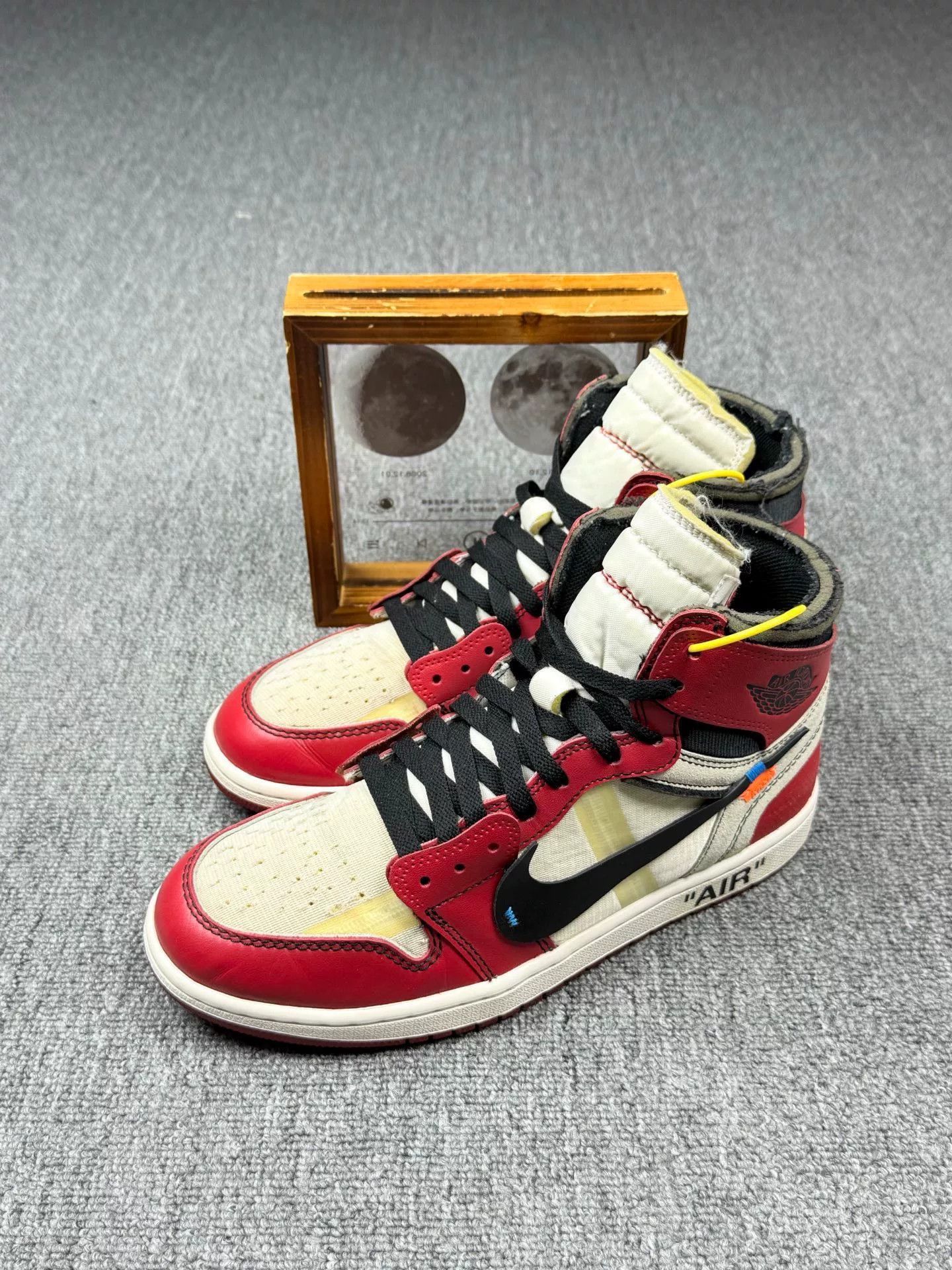 Nike Nike AJ1 Red Lowtop Sneakers 8 Men Size US 8 / EU 41 - 1 Thumbnail
