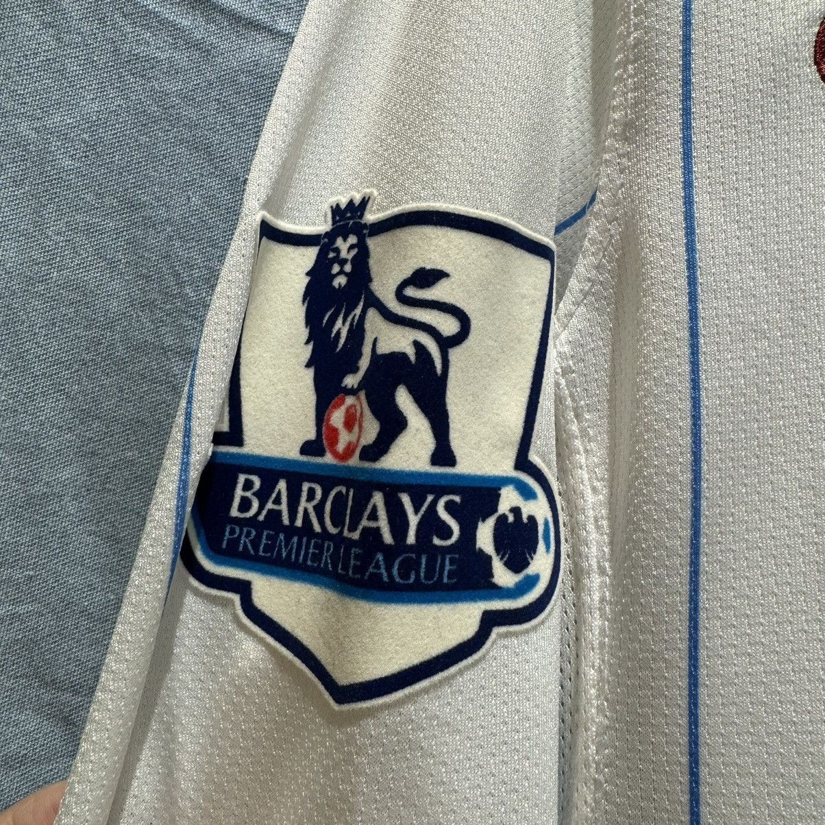 Nike Aston Villa 08/09 player issue L/S away shirt #7 Young Size US S / EU 44-46 / 1 - 5 Thumbnail