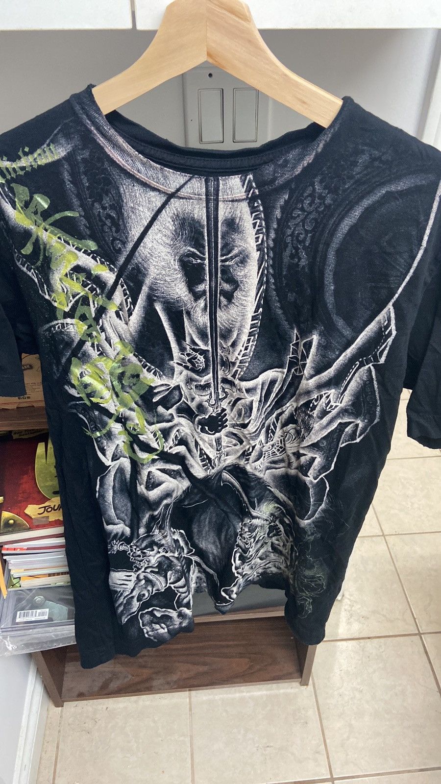 Affliction VTG Affliction Heroes & Demons Men's Black Graphic T-Shirt Size US M / EU 48-50 / 2 - 1 Thumbnail