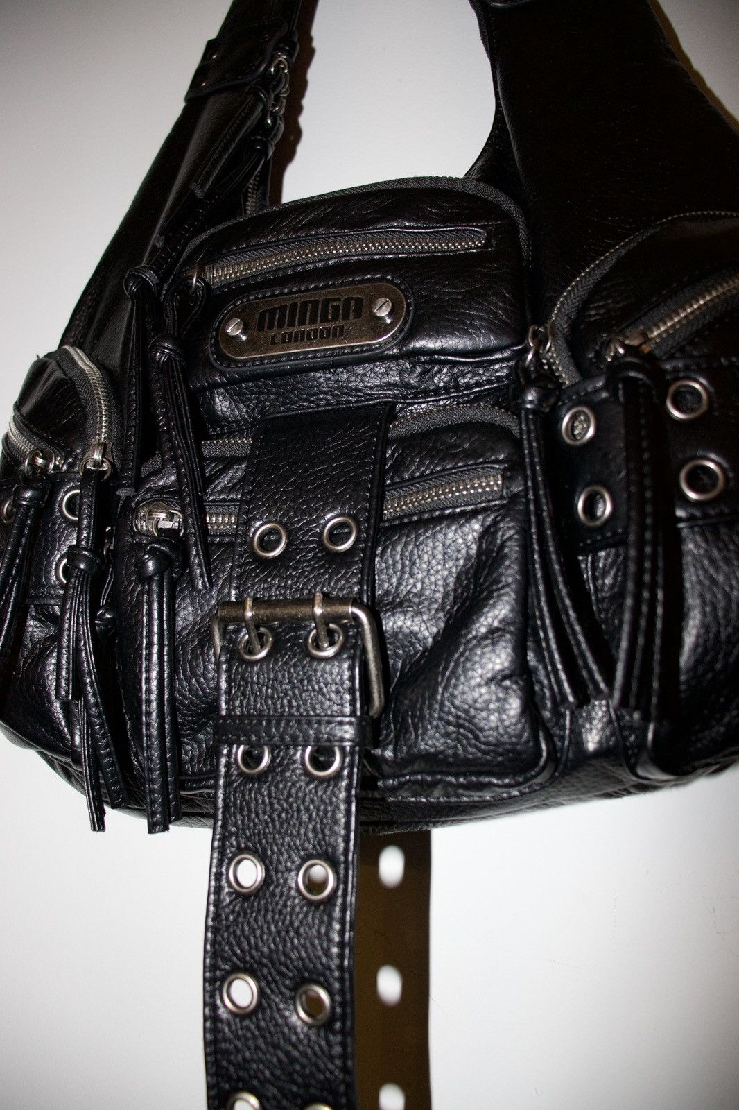 Japanese Brand BLACK VEGAN LEATHER SHOULDER BAG Size ONE SIZE - 6 Thumbnail