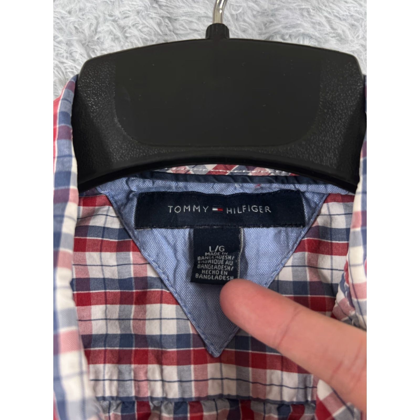 Tommy Hilfiger Tommy Hilfiger Button-Up Shirt Adult Large Red Blue Plaid Cotton Casual Mens Size US L / EU 52-54 / 3 - 7 Thumbnail