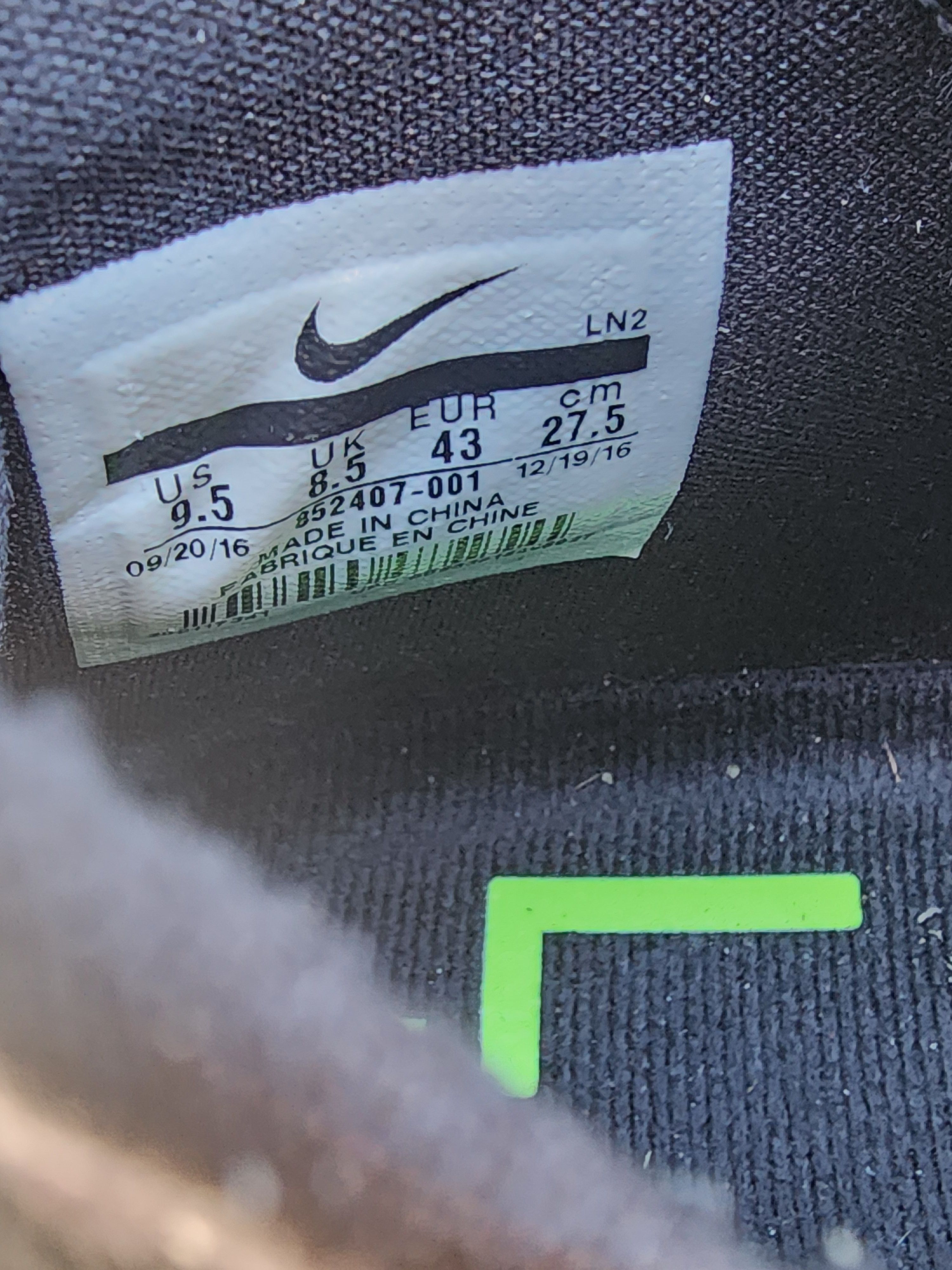 Nike Nike Lebron 14 Out Of Nowhere Size 9.5 Size US 9.5 / EU 42-43 - 7 Thumbnail