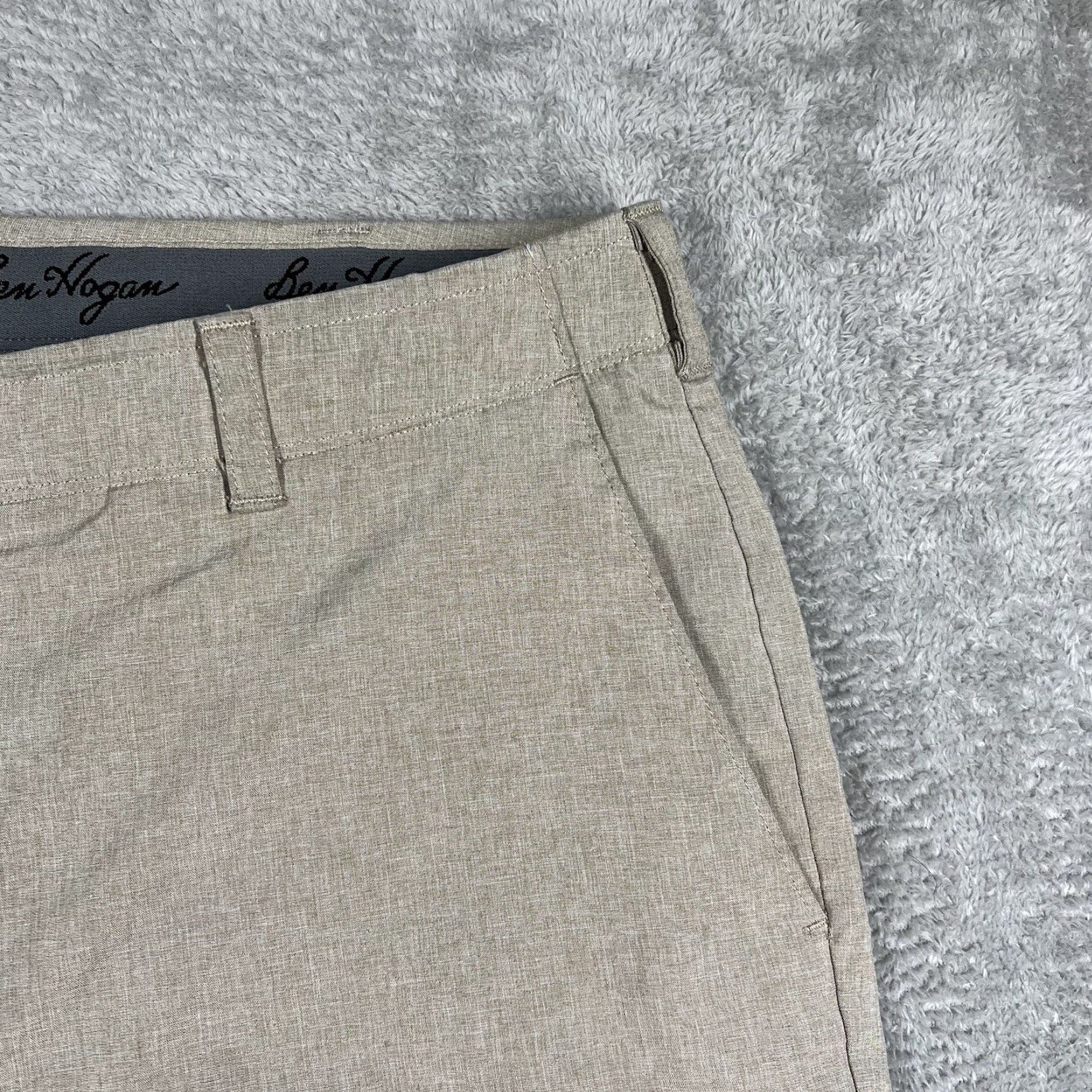 Hogan Ben Hogan Performance Shorts Mens Sz 40 Flat Front Tan 10” Inseam Minor Stain Size US 40 / EU 56 - 3 Thumbnail