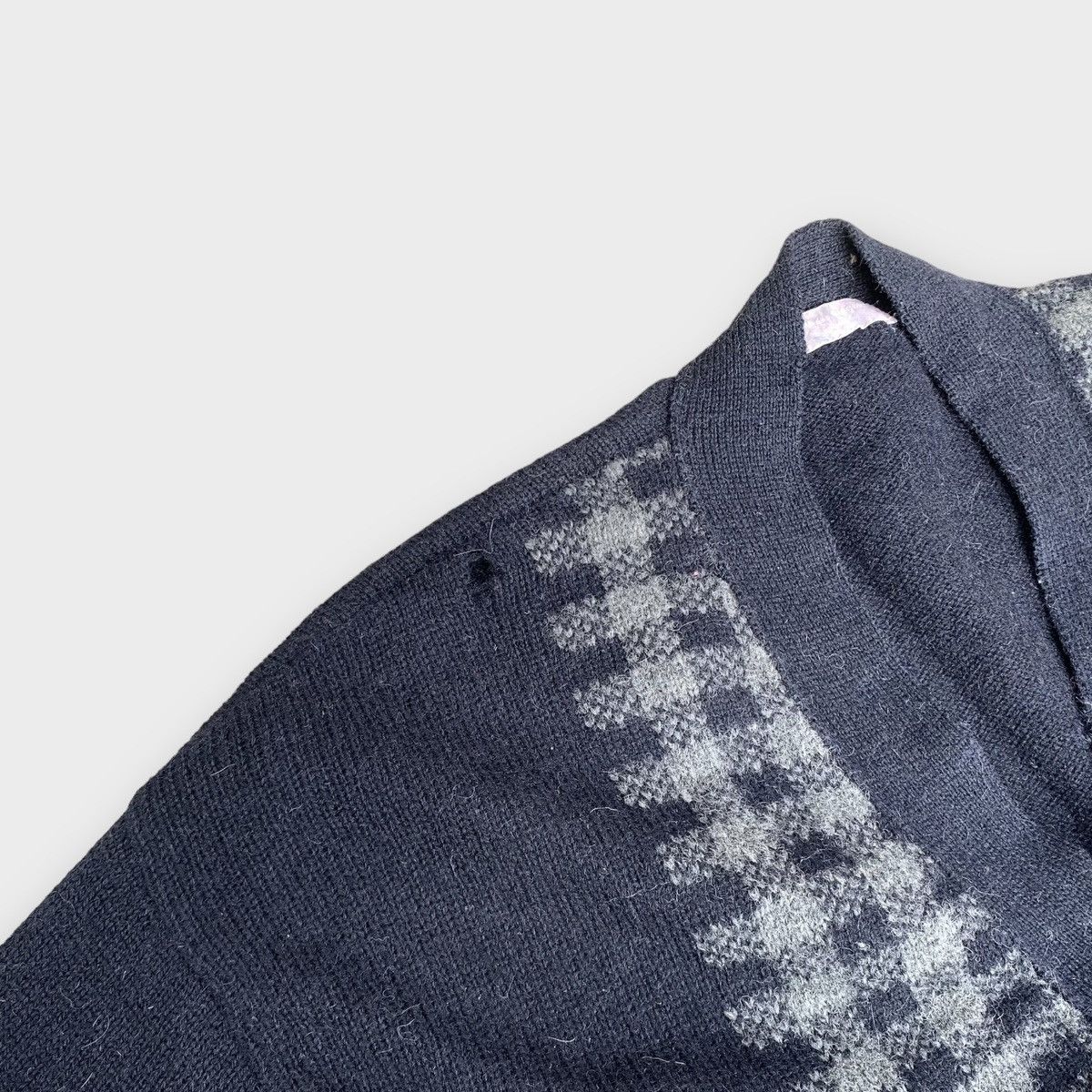 Comme des Garcons Rare! Vintage Distressed 90s Comme Des Garcons Wool Cardigan Size US L / EU 52-54 / 3 - 6 Thumbnail