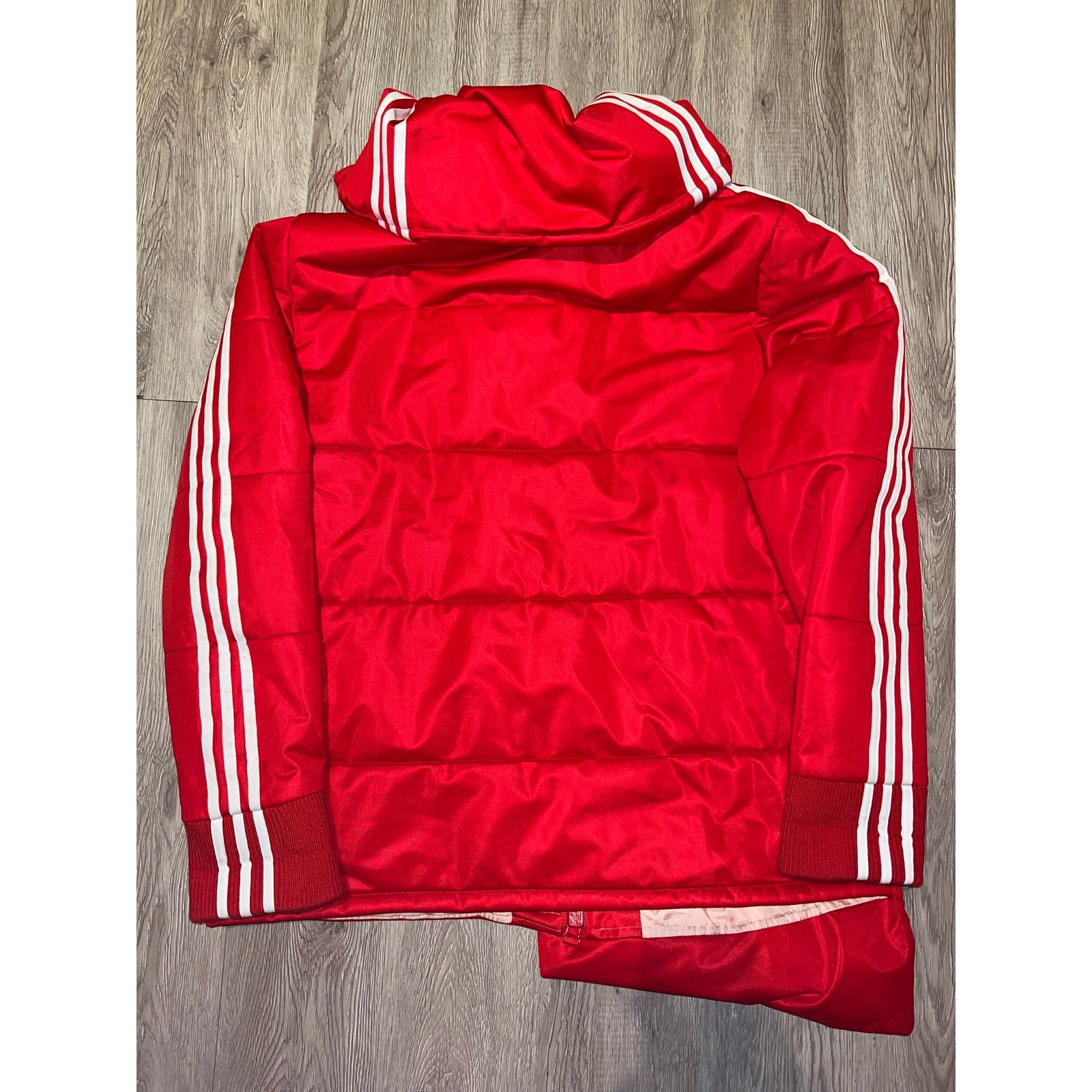Adidas adidas - TRACKTOP PUFFER Jacket / L / Red Size L / US 10 / IT 46 - 4 Thumbnail