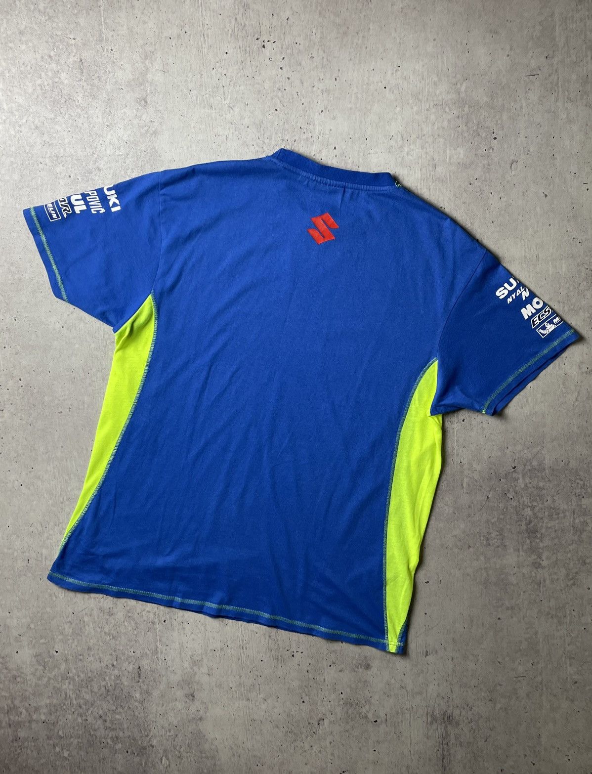 Other Vintage Suzuki Team Racing T-shirt Size US L / EU 52-54 / 3 - 8 Thumbnail