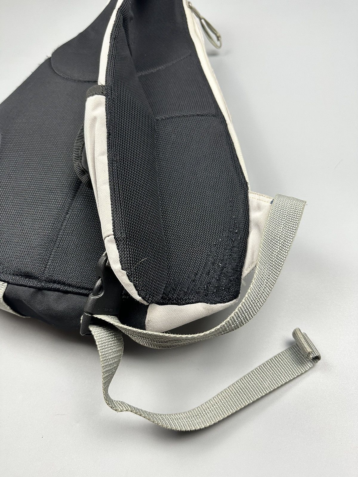 O'Neill Vintage Surf O’neill Cross Body Bagpacks Size ONE SIZE - 7 Thumbnail