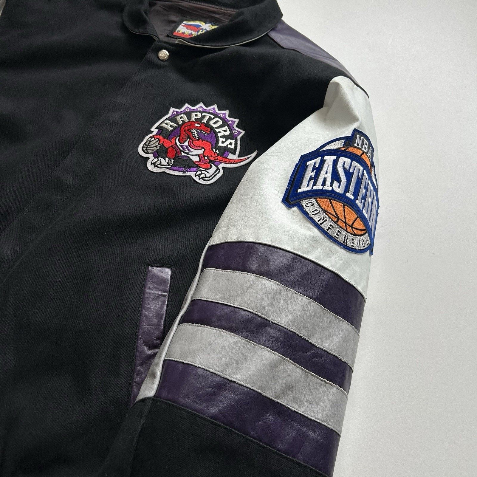 Jeff Hamilton × NBA × Vintage Vintage 90s Jeff Hamilton NBA Toronto Raptors Jacket Size XL Size US XL / EU 56 / 4 - 6 Thumbnail