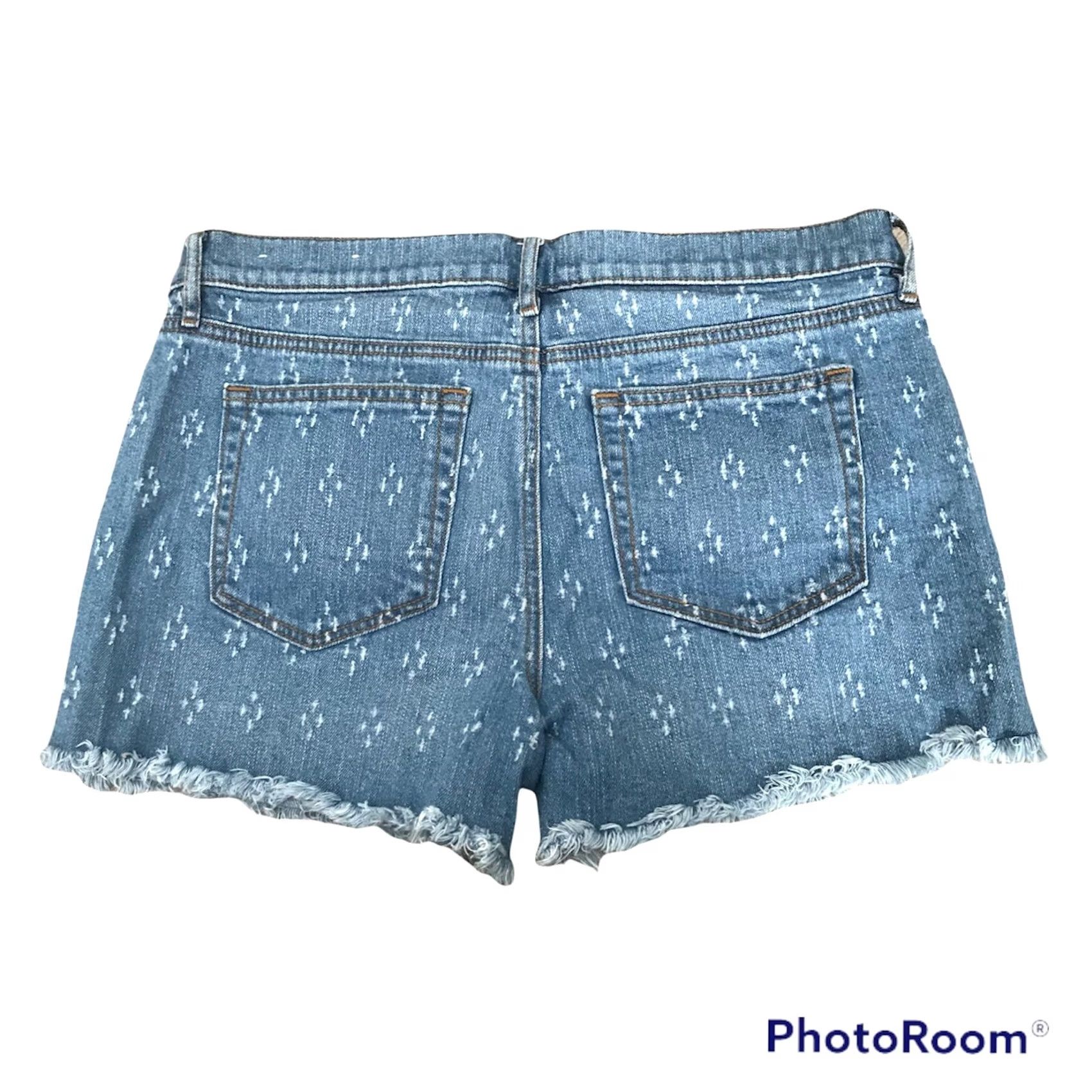Ann Taylor Ann Taylor Loft Denim Shorts Womens 8 W29 Geometric Distressed Cut Off Raw Hem Size 30" / US 8 / IT 44 - 3 Thumbnail
