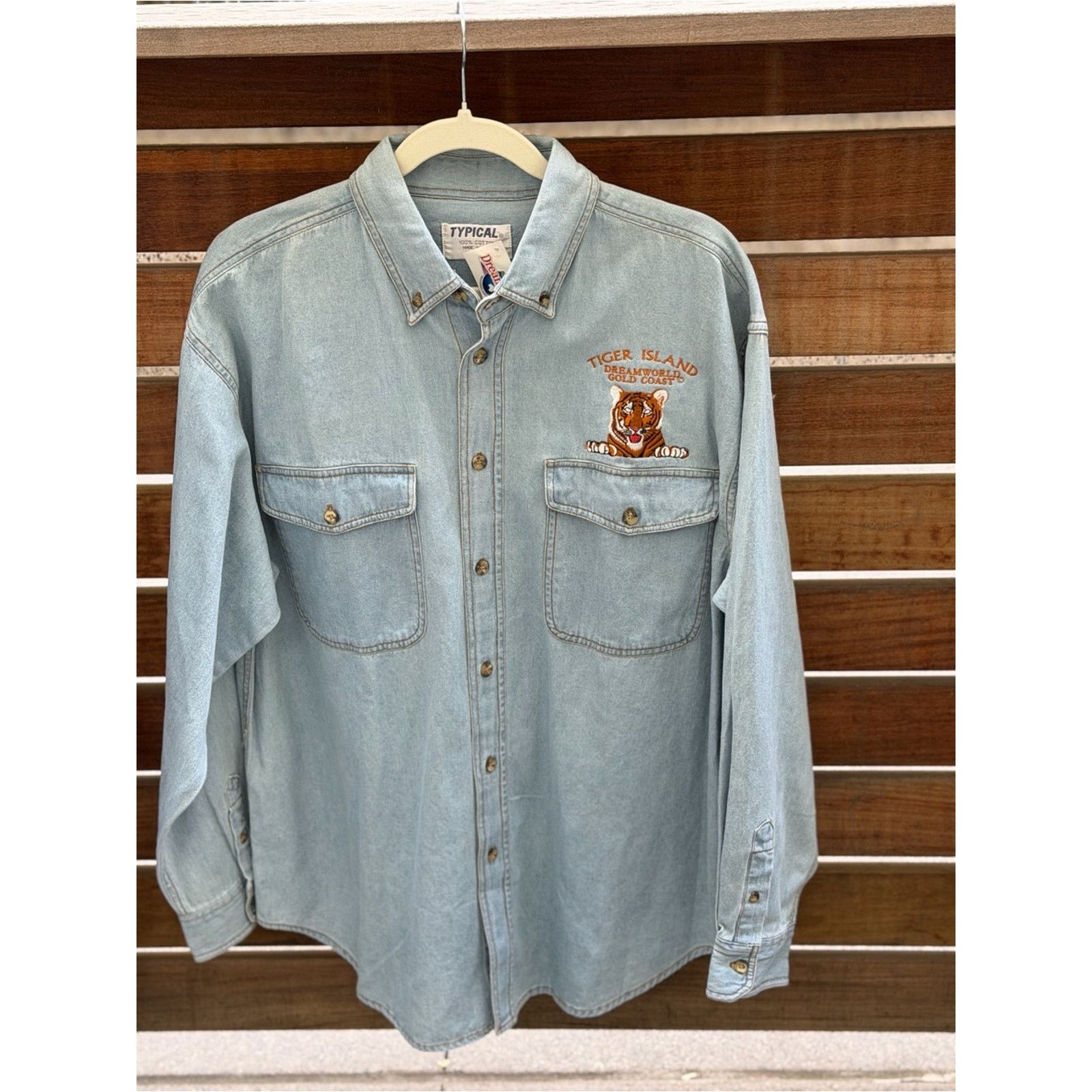 Other VTG 90s Dreamworld Tiger Island Denim Shirt L Size US L / EU 52-54 / 3 - 1 Thumbnail