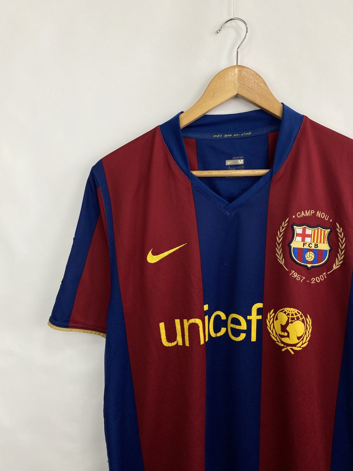 Nike Vintage 2007 F. C. Barcelona Nike Soccer Jersey T-Shirt Rare Size US M / EU 48-50 / 2 - 2 Thumbnail