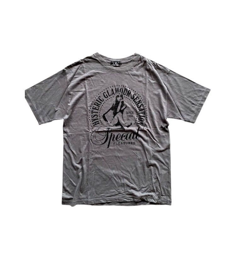 Hysteric Glamour × Japanese Brand × Vintage Vintage Hysteric Special Plesures Girl Tee Size US S / EU 44-46 / 1 - 1 Thumbnail