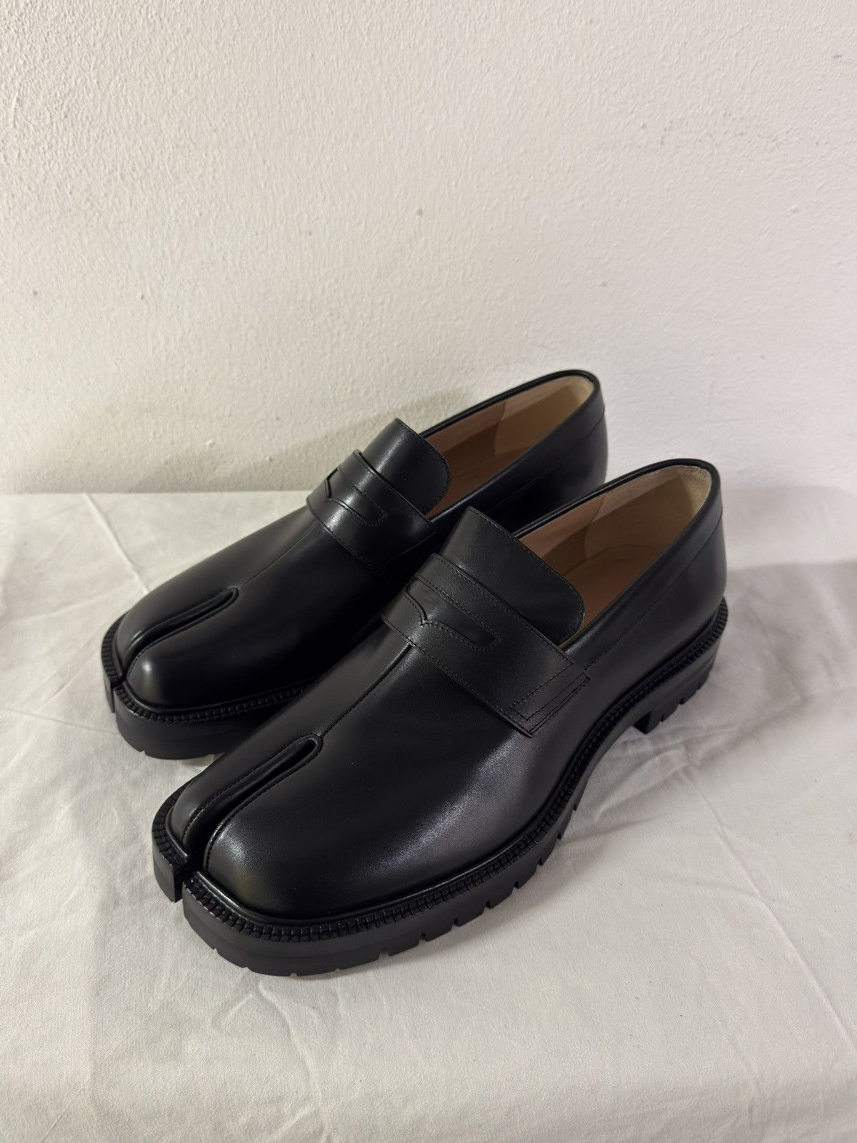 Maison Margiela Maison Margiela Tabi Platform Loafers - Black 45 Size US 12 / EU 45 - 1 Thumbnail