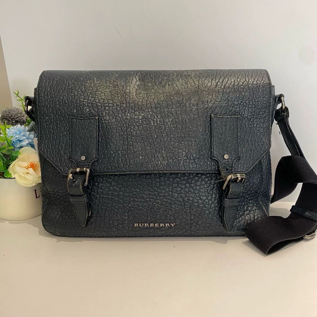 Burberry Pre-loved Bag Very good condition Size ONE SIZE - 1 Thumbnail