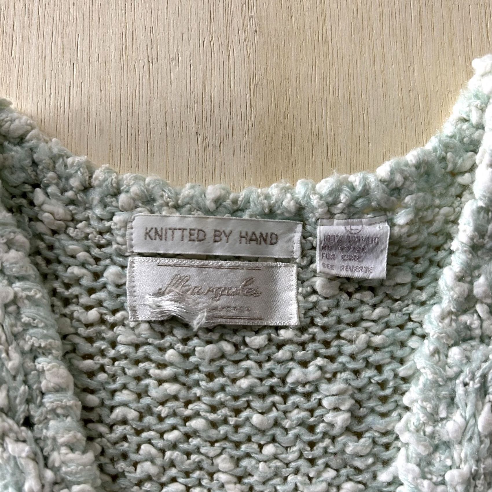 Vintage VINTAGE Hand Knit Sweater Vest Womens Large Green V Neck Cable Knit Boucle Textured Size L / US 10 / IT 46 - 3 Thumbnail
