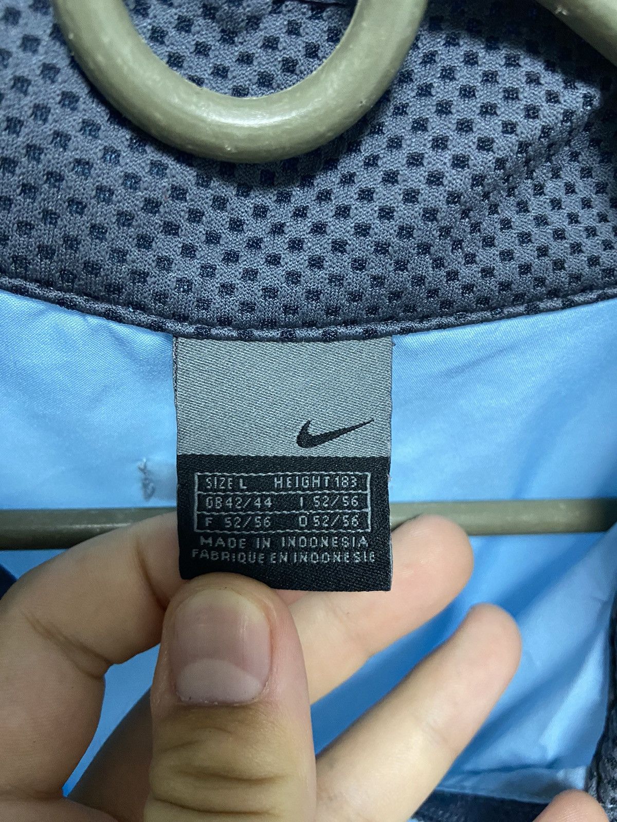 Nike × Vintage Nike Vintage Jacket Windbreaker Anorak Small Logo Y2K Nylon Size US L / EU 52-54 / 3 - 5 Thumbnail