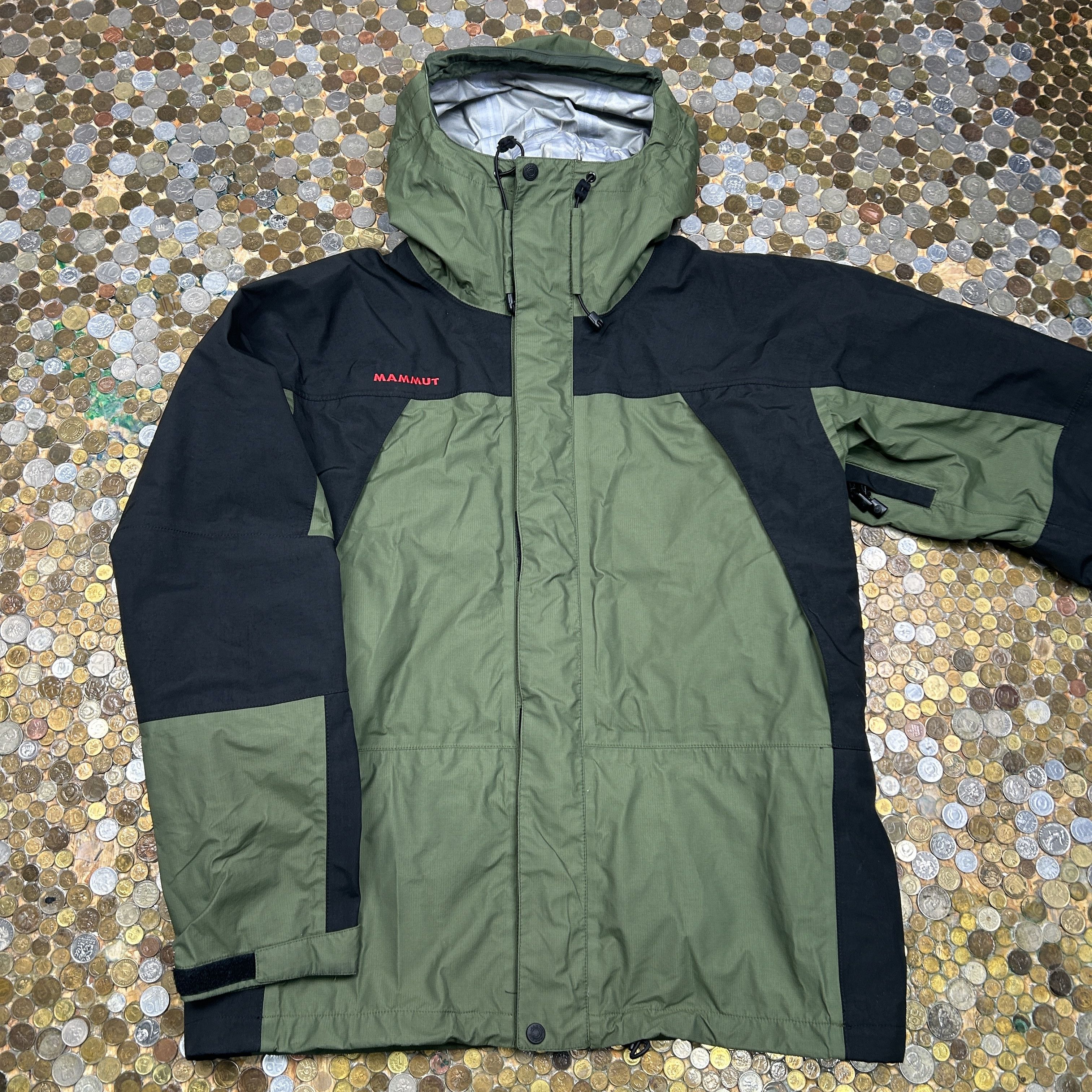 image of Mammut Raincoat Vintage Light Jacket With Hoodie 90's in Olive, Men's (Size Large)