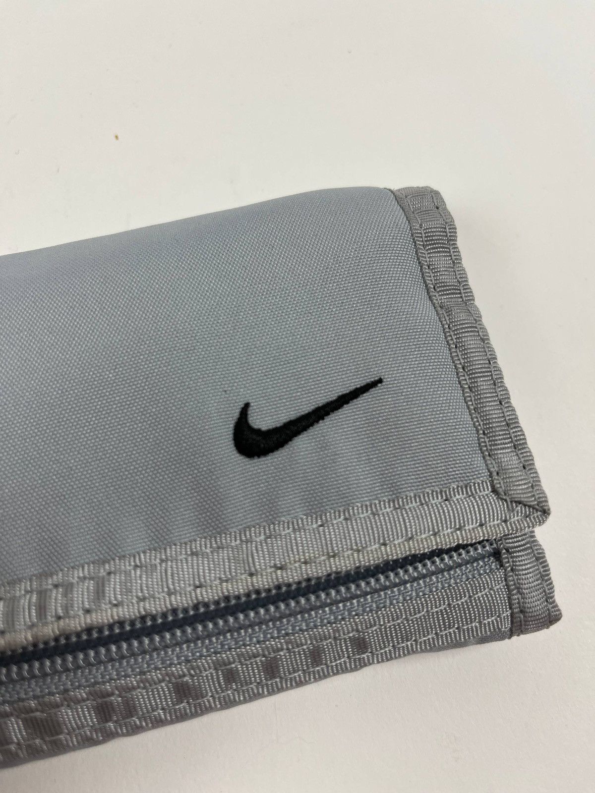 Nike Nike Tri Fold Wallet Grey Black Swoosh Nylon Y2K Vintage Size ONE SIZE - 2 Thumbnail