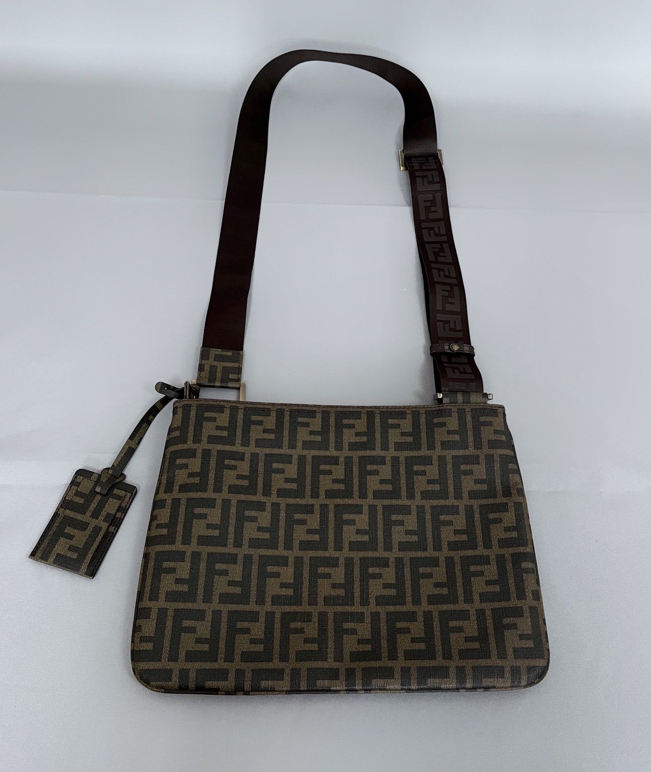 Fendi FENDI FF Monogram Canvas Messenger Bag. Size ONE SIZE - 2 Thumbnail