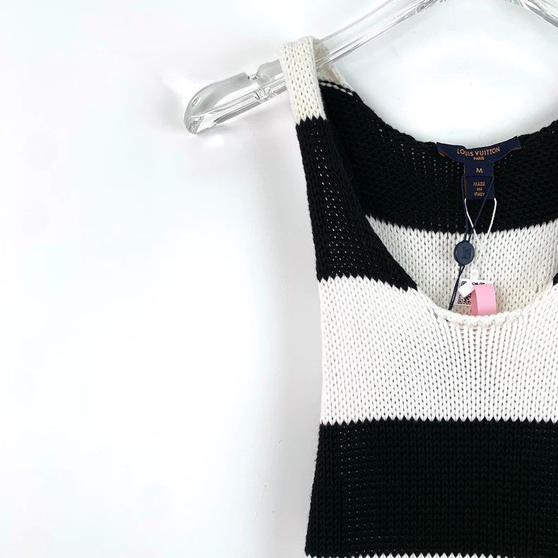 Louis Vuitton Louis Vuitton 22 color-block striped logo embroidered cott Size M / US 6-8 / IT 42-44 - 3 Thumbnail