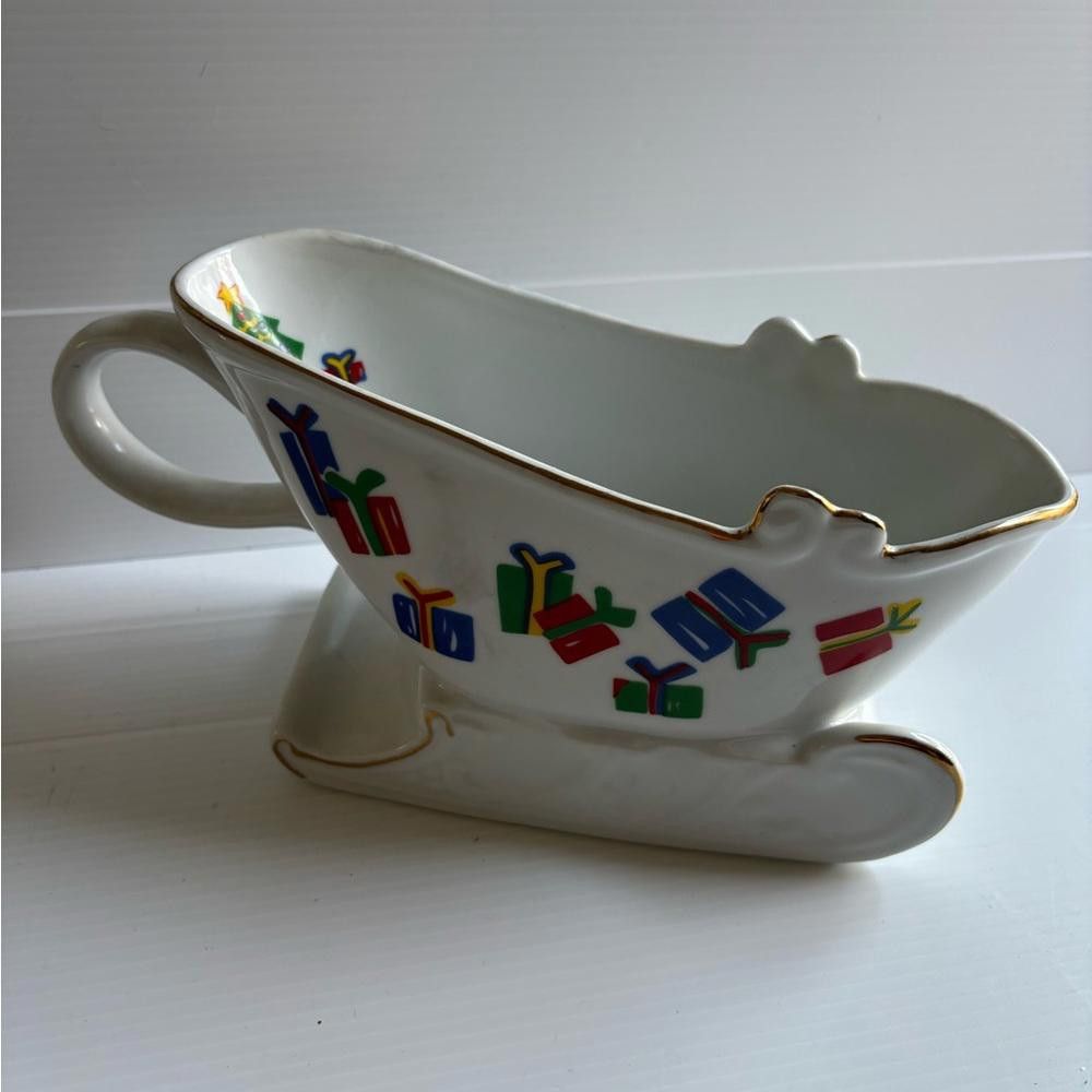 Designer Tienshan Save The Children Christmas Gravy Boat Sleigh Size ONE SIZE - 2 Thumbnail