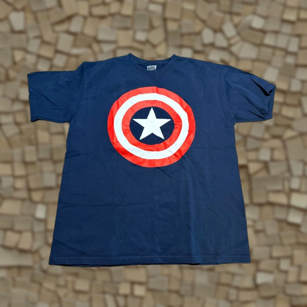 Vintage VINTAGE Marvel Shirt Mens XL Blue Red White Captain America Graphic Print Size US XL / EU 56 / 4 - 1 Thumbnail