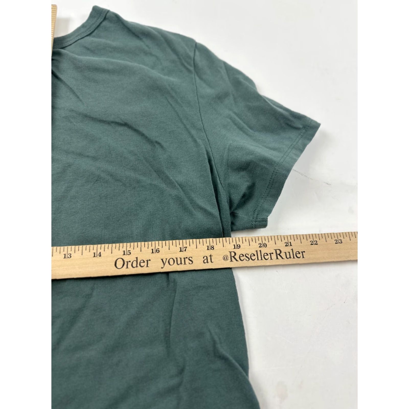 Ford Ford Shirt Womens XL Green Bronco Mountain Graphic Tee Short Sleeve Crew Neck Size XL / US 12-14 / IT 48-50 - 7 Thumbnail