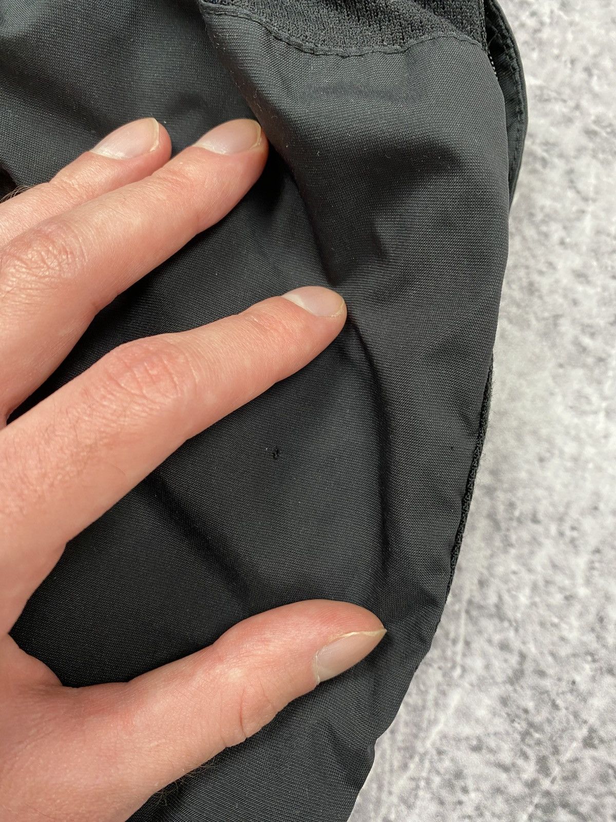 Nike × Vintage Nylon black Inter football sweatpants Size US 36 / EU 52 - 14 Thumbnail