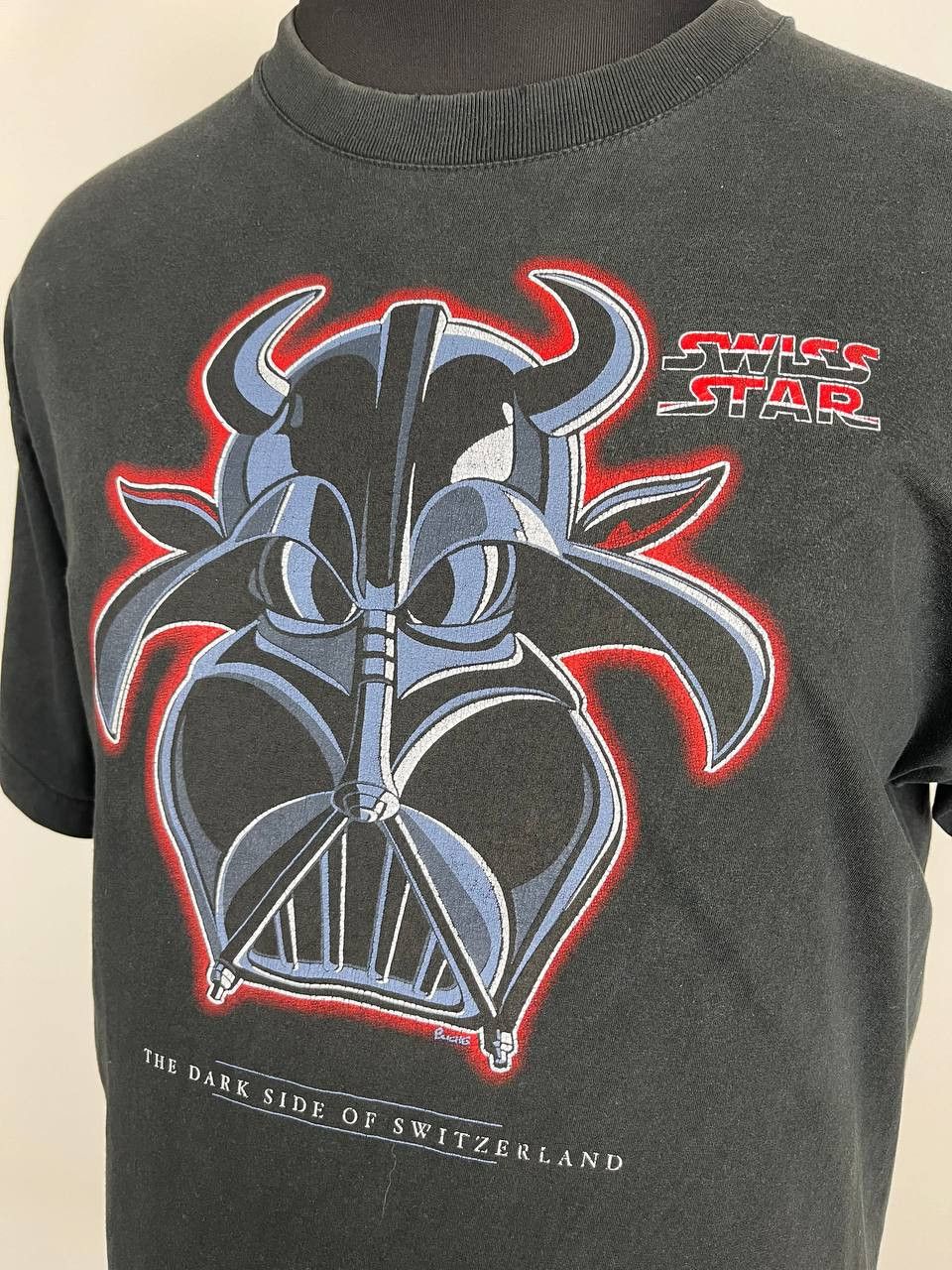 Cartoon Network × Star Wars × Vintage Vintage Star Wars Parody Faded T-shirt Darth Vader Swiss 90s Size US XL / EU 56 / 4 - 3 Thumbnail