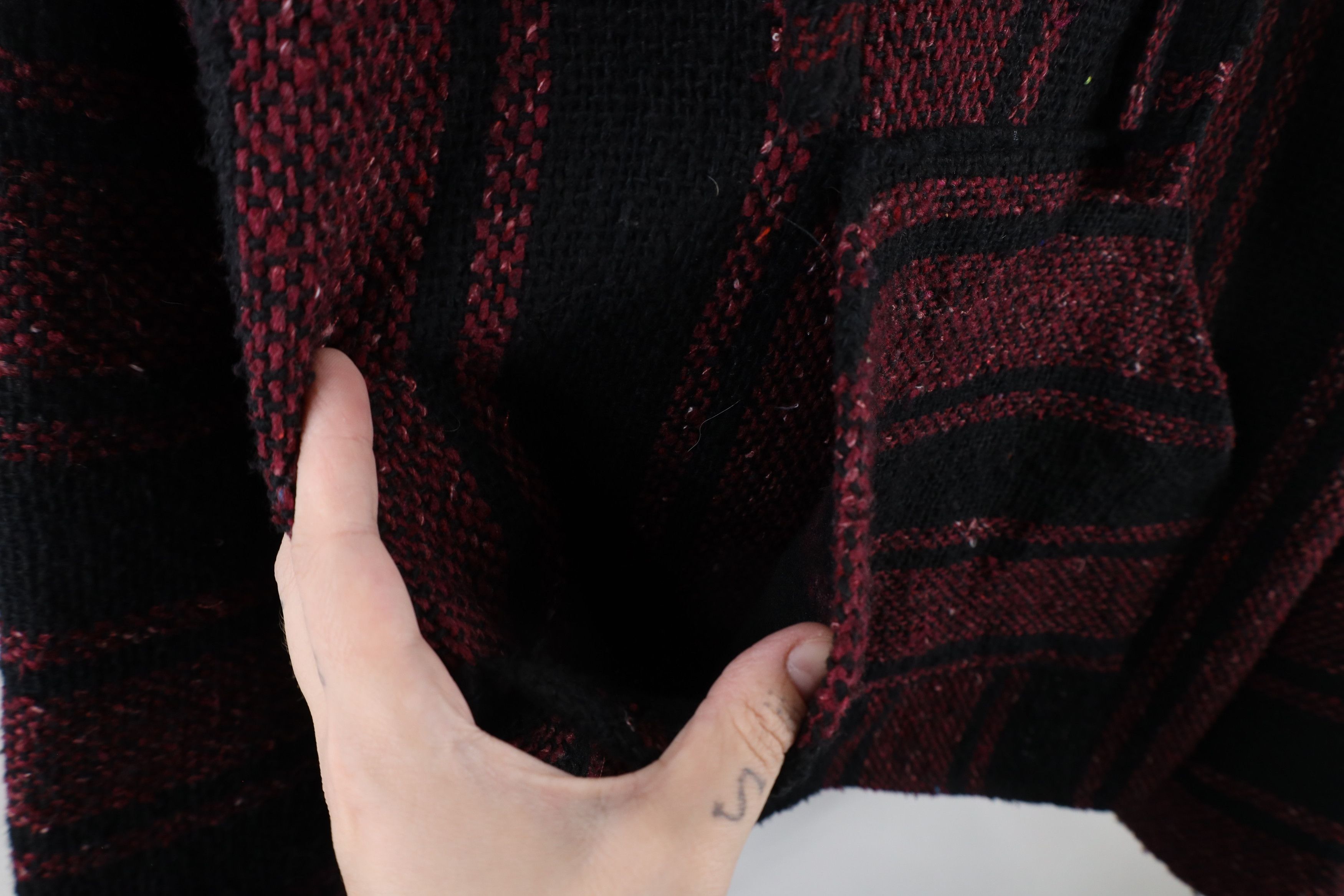 Vintage Vintage 90s Streetwear Block Drug Rug Hoodie Sweatshirt Size US L / EU 52-54 / 3 - 6 Thumbnail