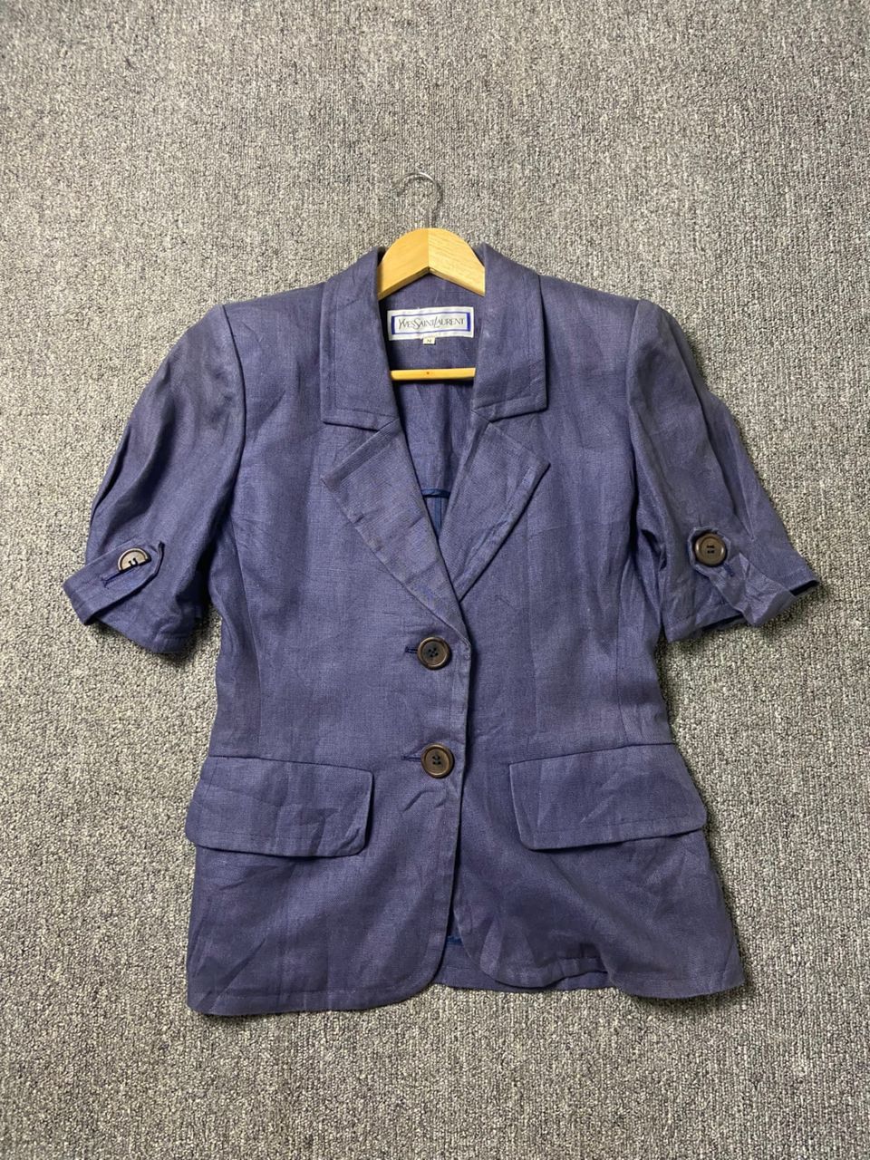Yves Saint Laurent Yves Saint Laurent Short Sleeve Blazer (191) Size M / US 6-8 / IT 42-44 - 1 Thumbnail