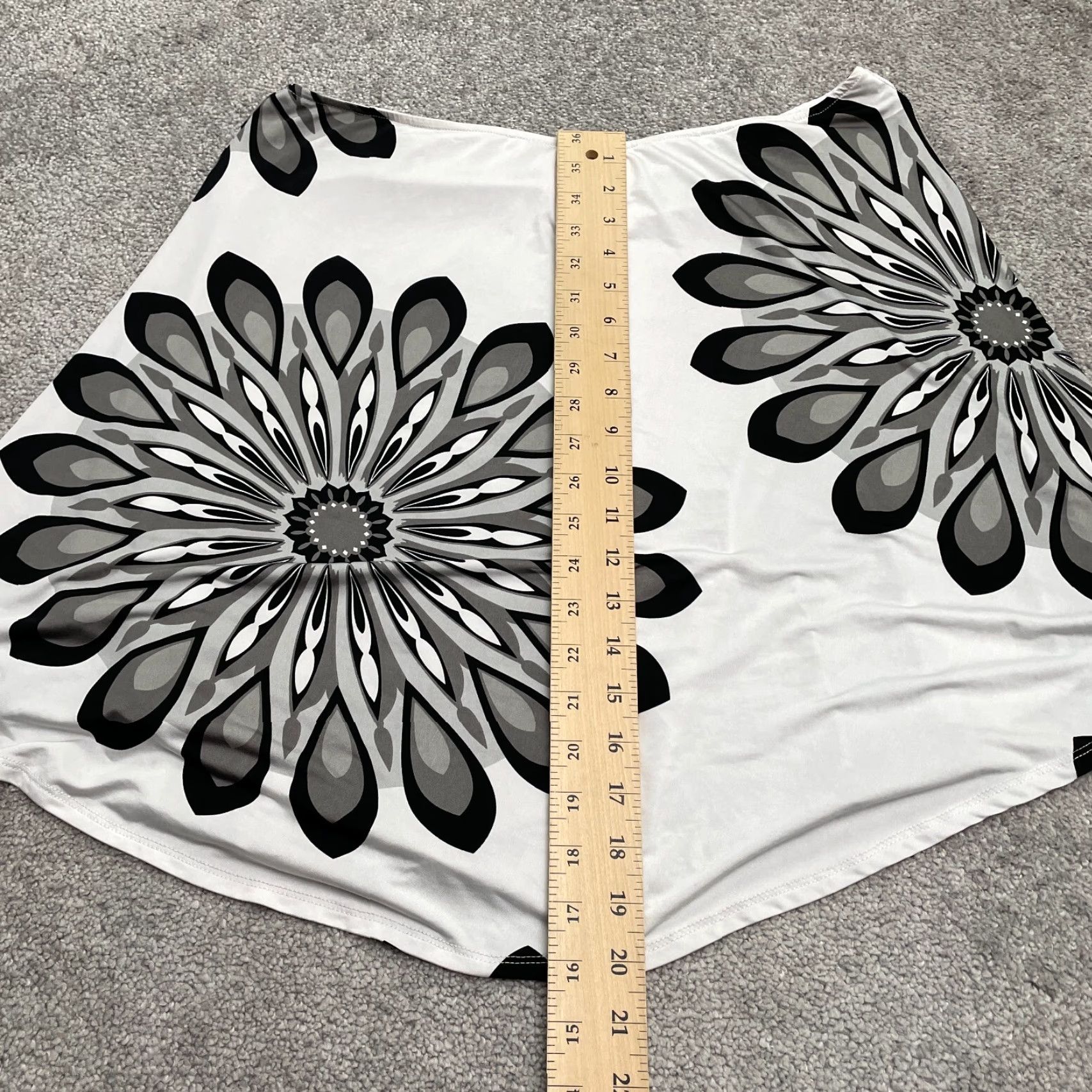 Vintage HeartSoul Boat Neck Cold Shoulder Top Womens XL White Floral Casual Summer Knit Blouse Regular Sleeve Short Breathable Lightweight Stretch Vintage: No Size XL / US 12-14 / IT 48-50 - 7 Thumbnail