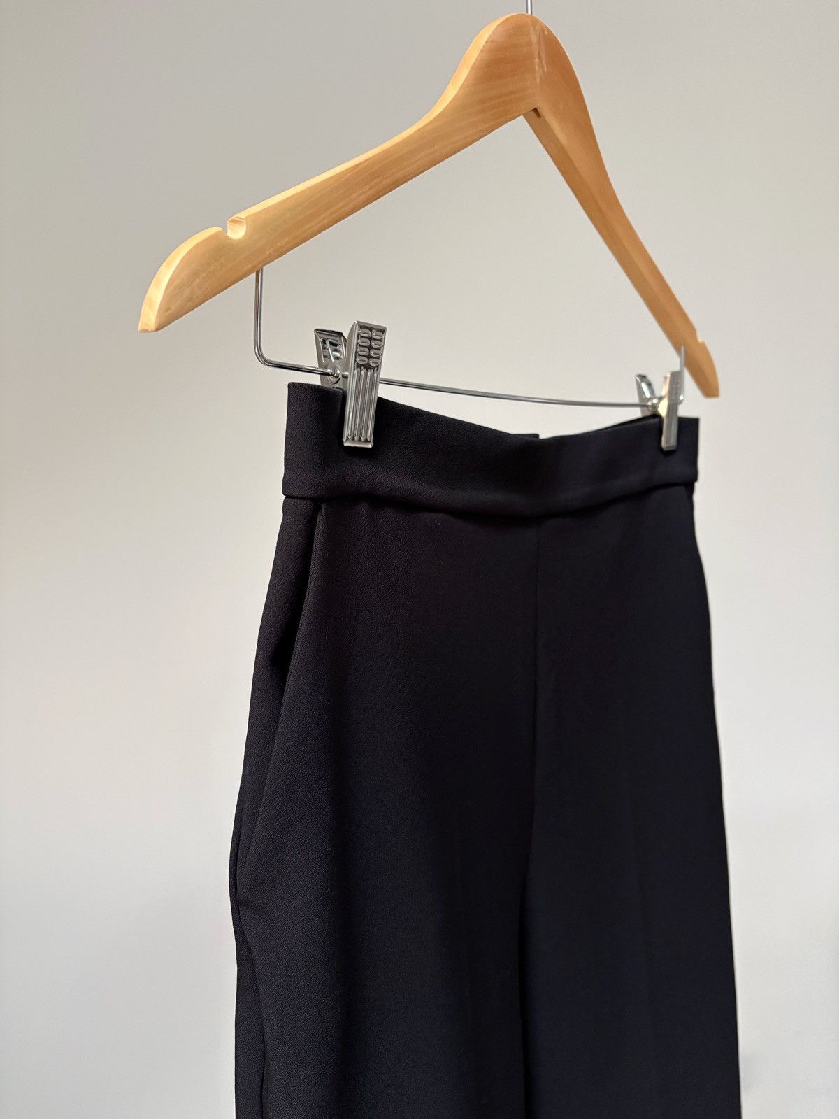 Elisabetta Franchi Elisabetta Franchi Black High Rise Pants Wide Leg IT 42 Size 28" / US 6 / IT 42 - 13 Thumbnail