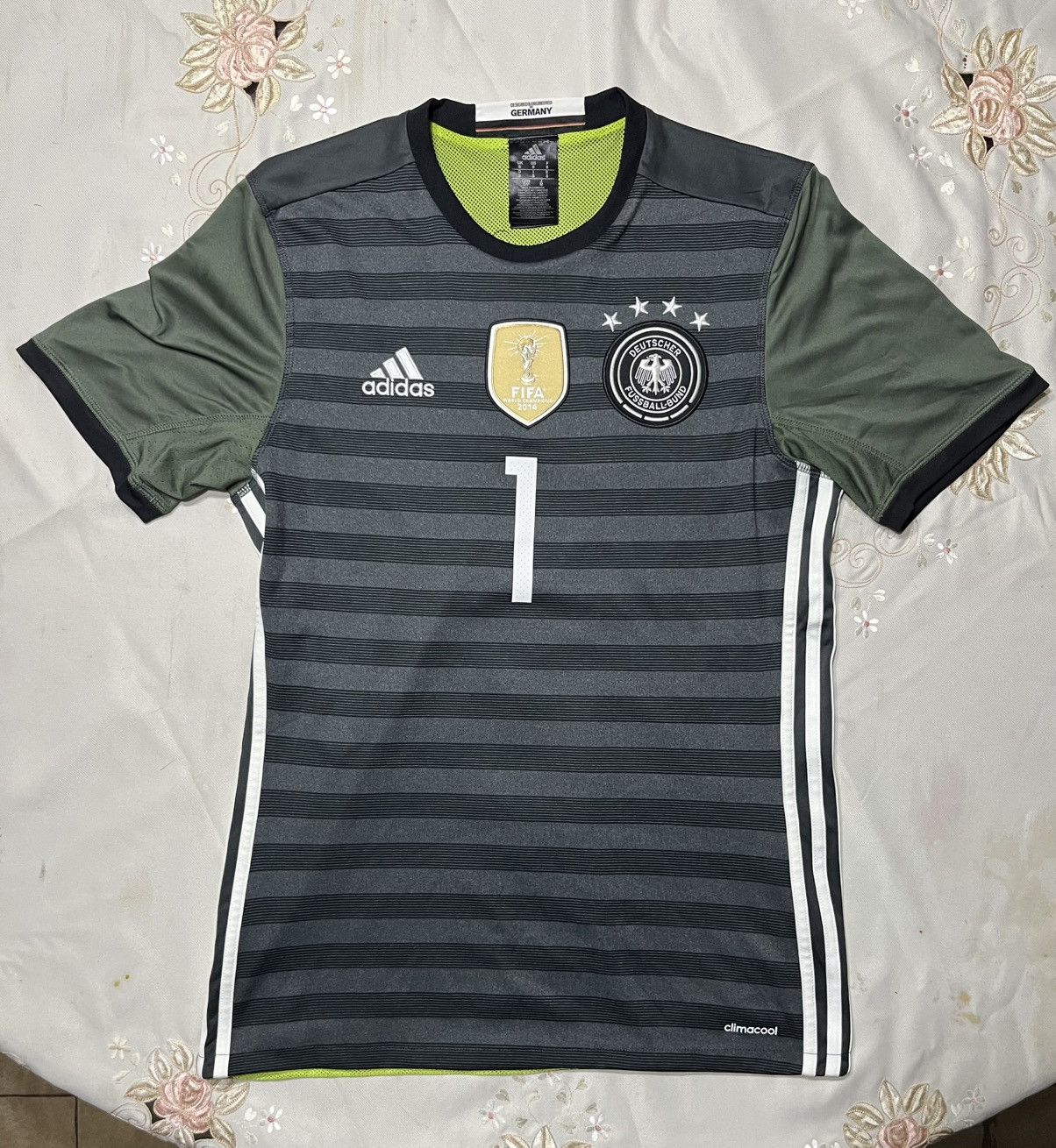 Adidas Adidas Germany 2016-17 away soccer jersey Manuel Neuer Size US S / EU 44-46 / 1 - 1 Thumbnail