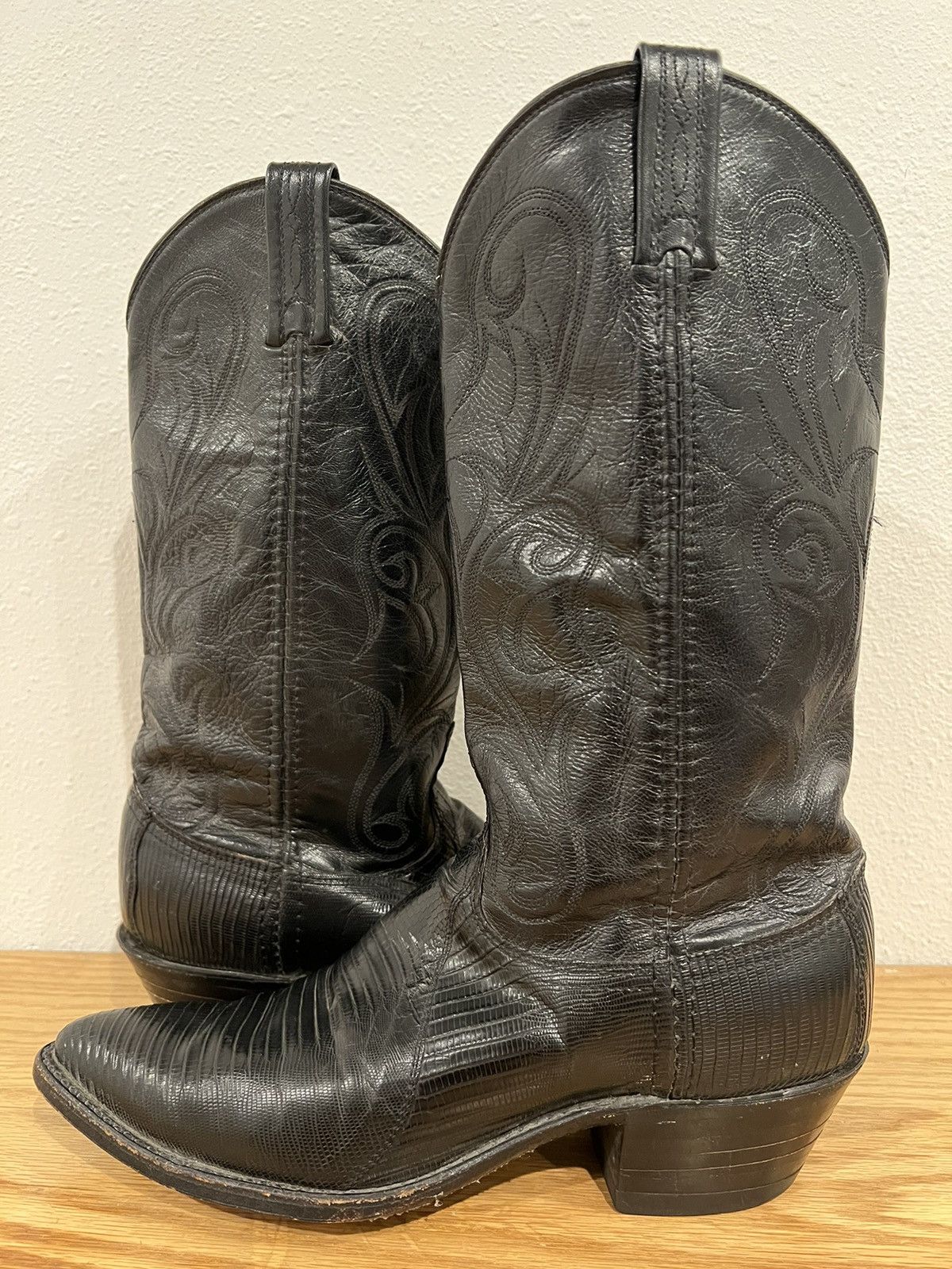 Dan Post × Vintage Vintage Dan Post Teju Lizard Leather Cowgirl Boots Women’s Size US 9.5 / IT 39.5 - 1 Thumbnail