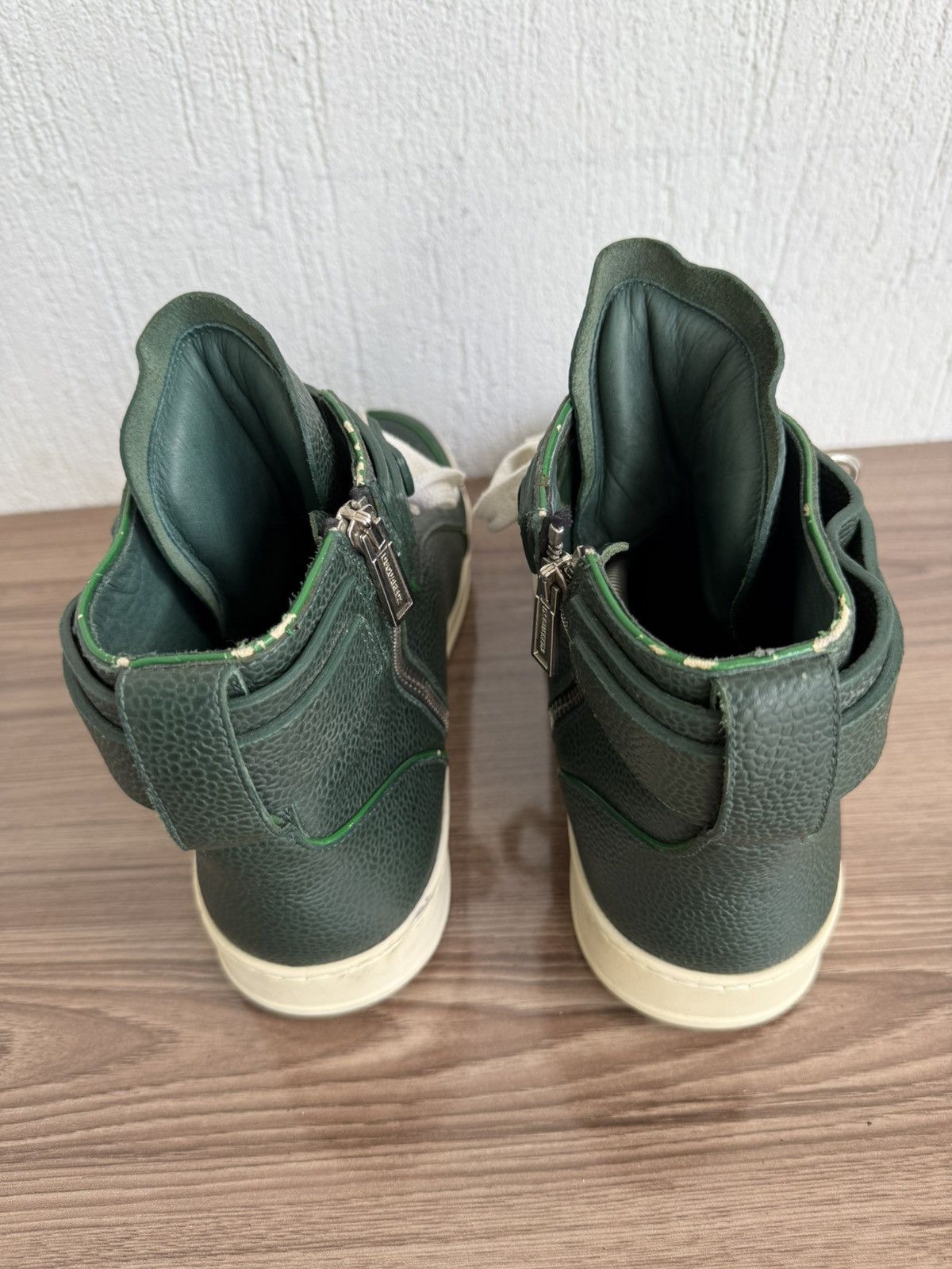 Dsquared2 🟢🔥🔥Y2k padlock strap sneaker Size US 10 / EU 43 - 17 Thumbnail
