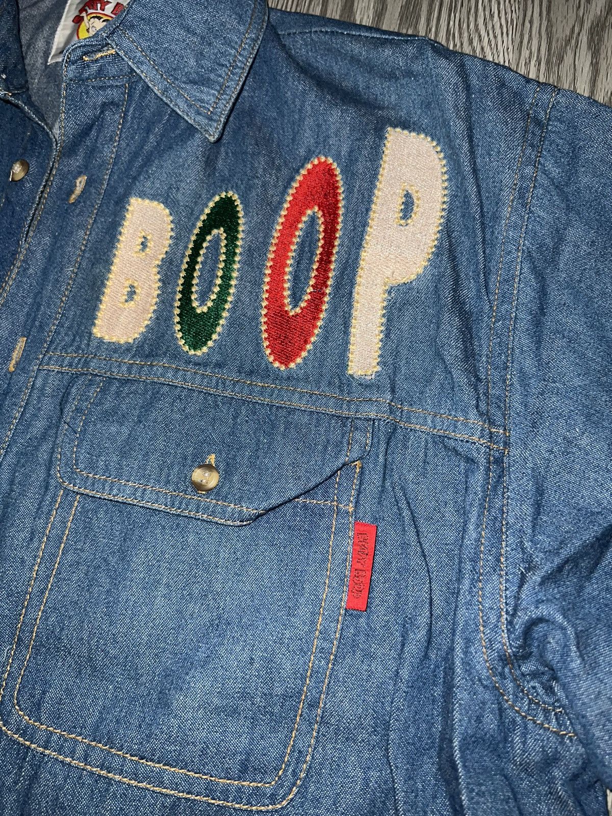 Cartoon Network Betty Boop casino denim shirt 🤠 🎰 Size US XXL / EU 58 / 5 - 11 Thumbnail