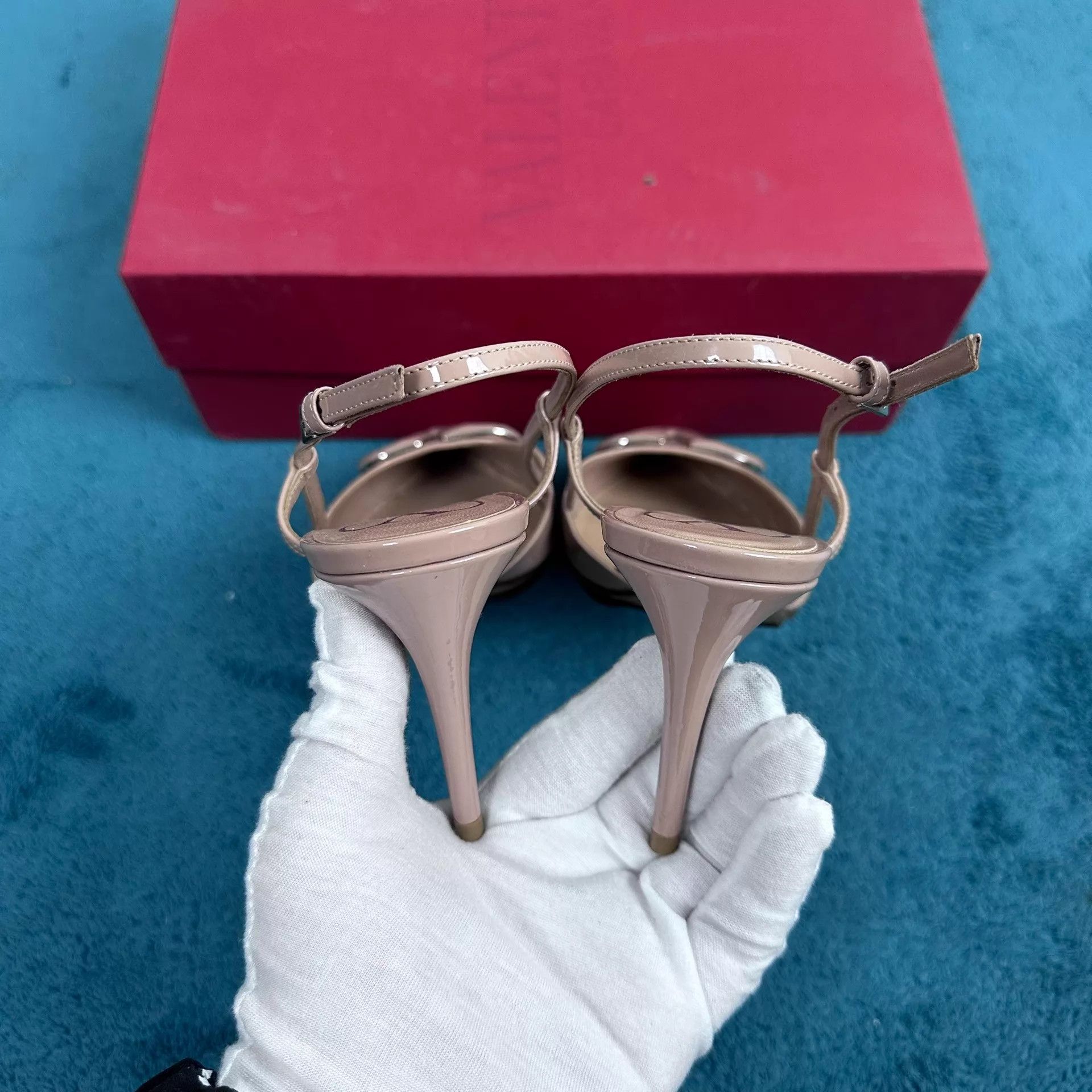 Valentino Valentino Patent Leather Back Tie 39 Cinnamon Pink Size US 8.5 / IT 38.5 - 4 Thumbnail