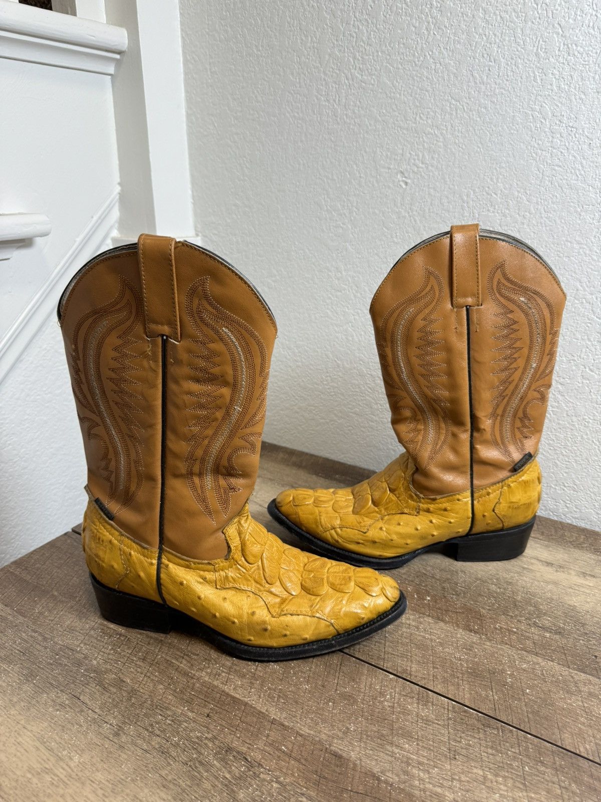 Other Linea De Oro Men’s Leather Western Cowboy Boots Size 8.5 Size US 8.5 / EU 41-42 - 1 Thumbnail