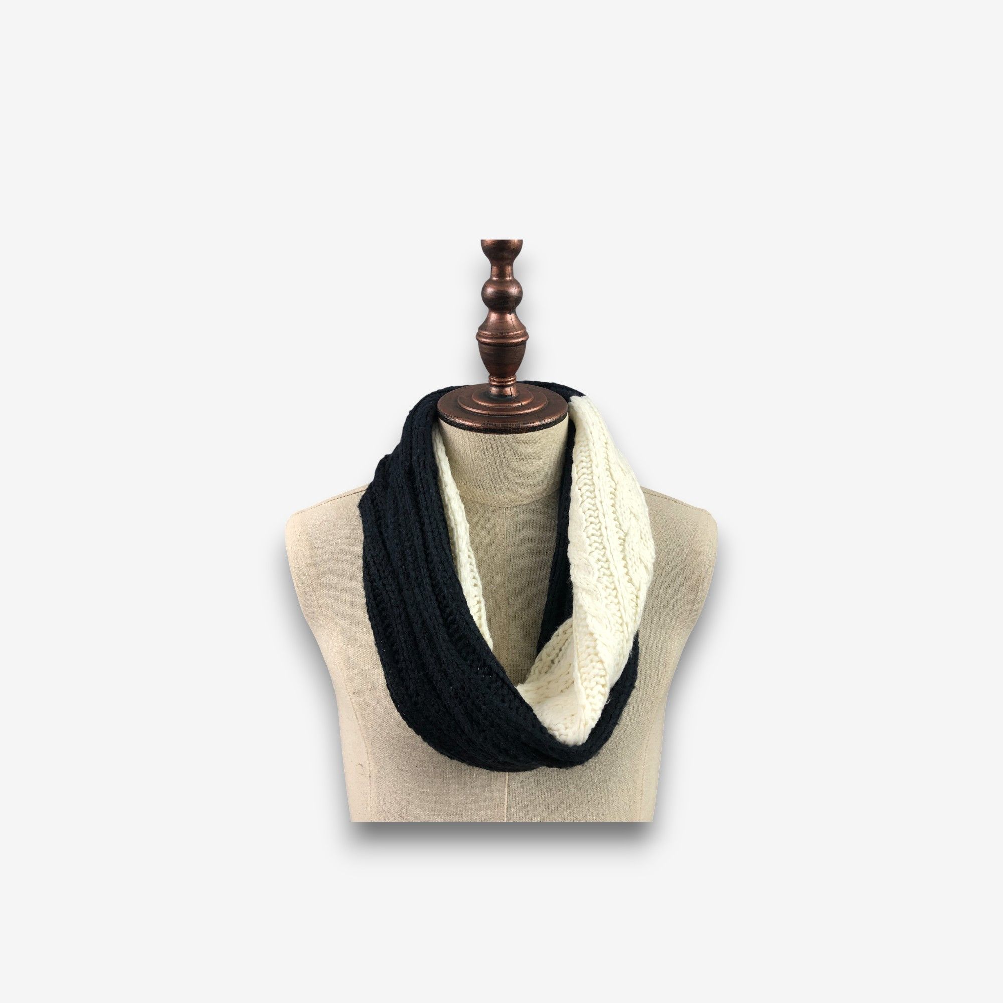 Beams Plus Vintage Beams Infinity Scarf Ribbed Knit Wool Scarves. Size ONE SIZE - 2 Thumbnail