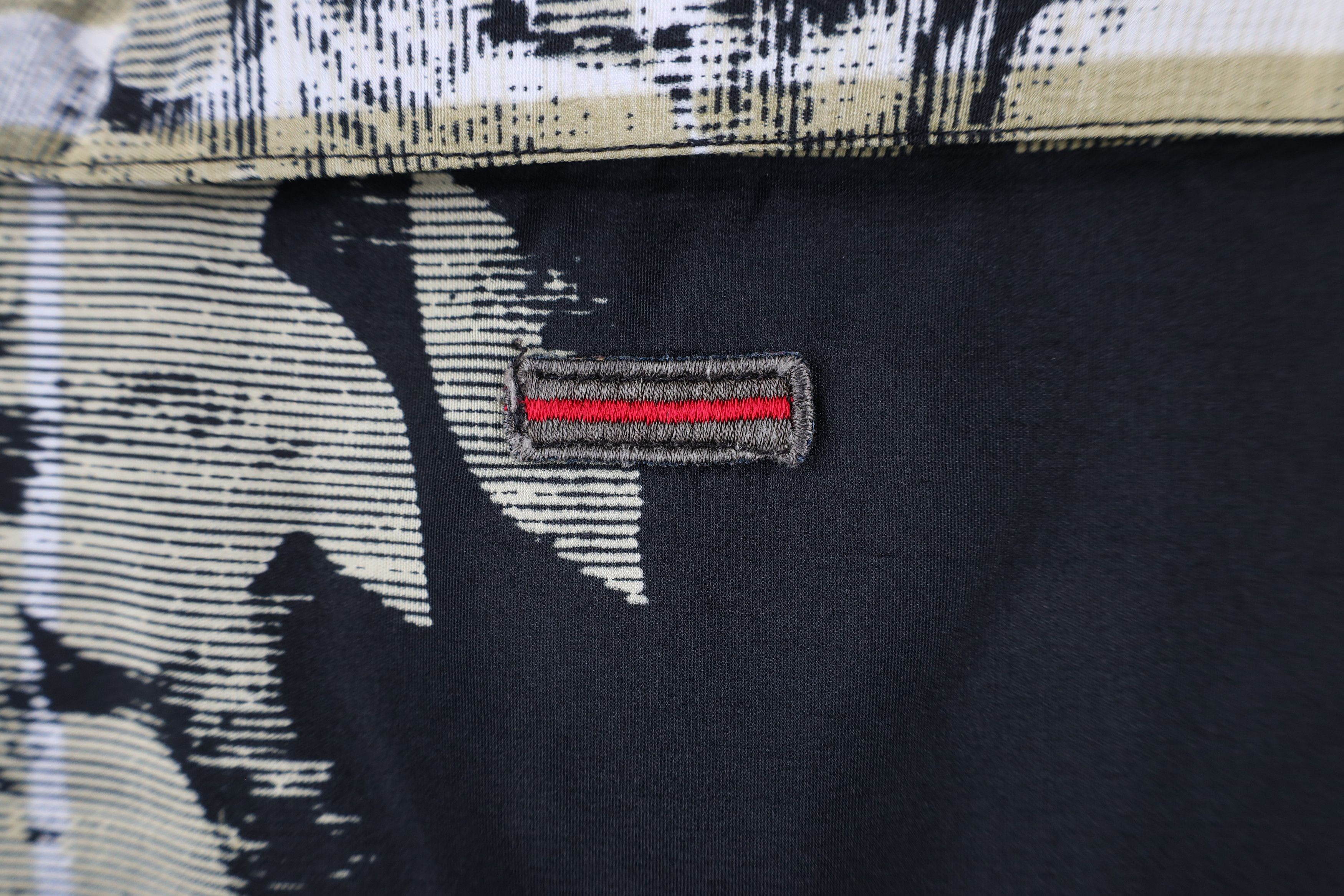Fubu × Vintage Vintage 90s FUBU Out Baggy Fit Abstract Flower Button Shirt Size US XXL / EU 58 / 5 - 8 Thumbnail