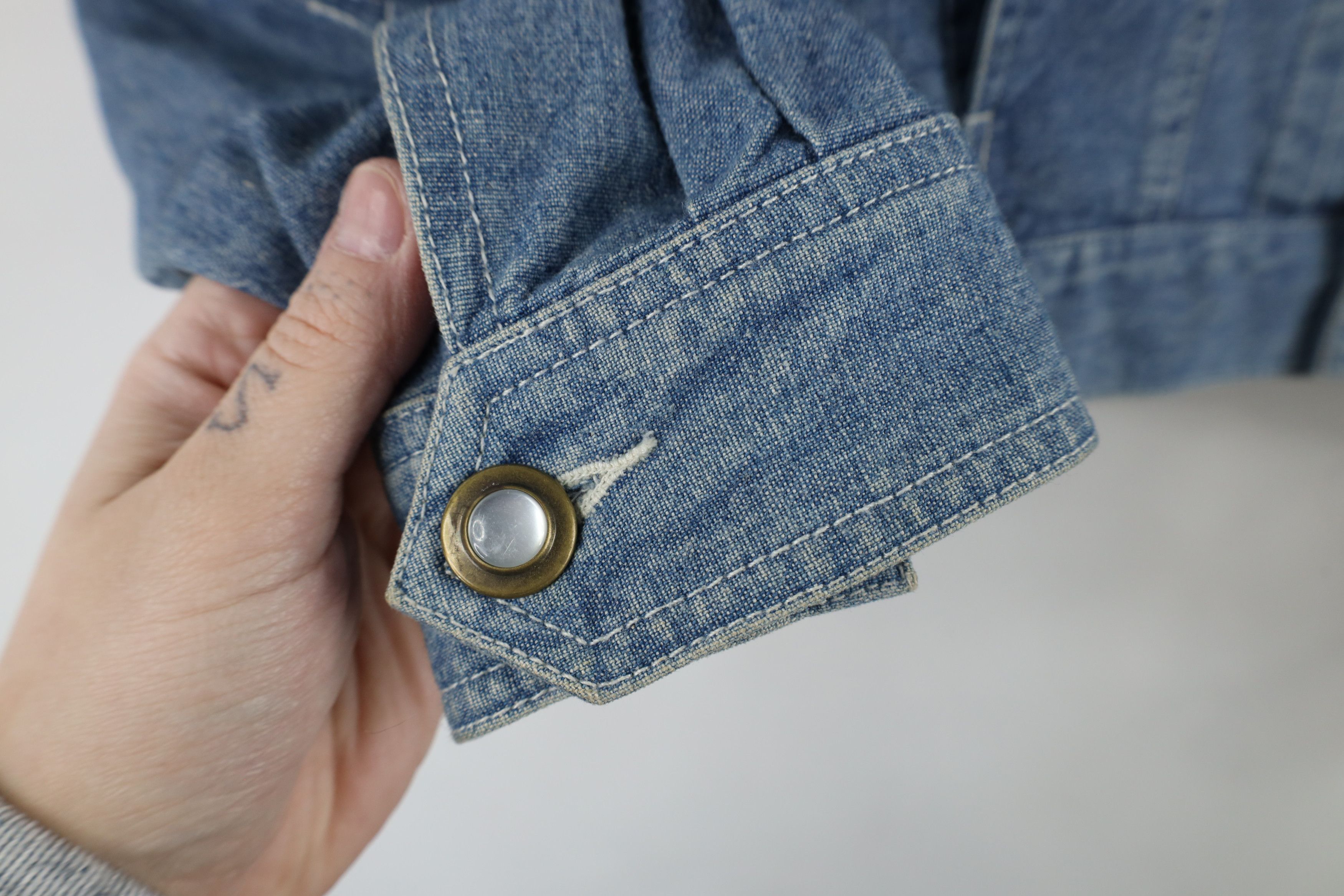 Vintage Vintage 90s Streetwear Flower Chambray Denim Trucker Jacket Size S / US 4 / IT 40 - 6 Thumbnail