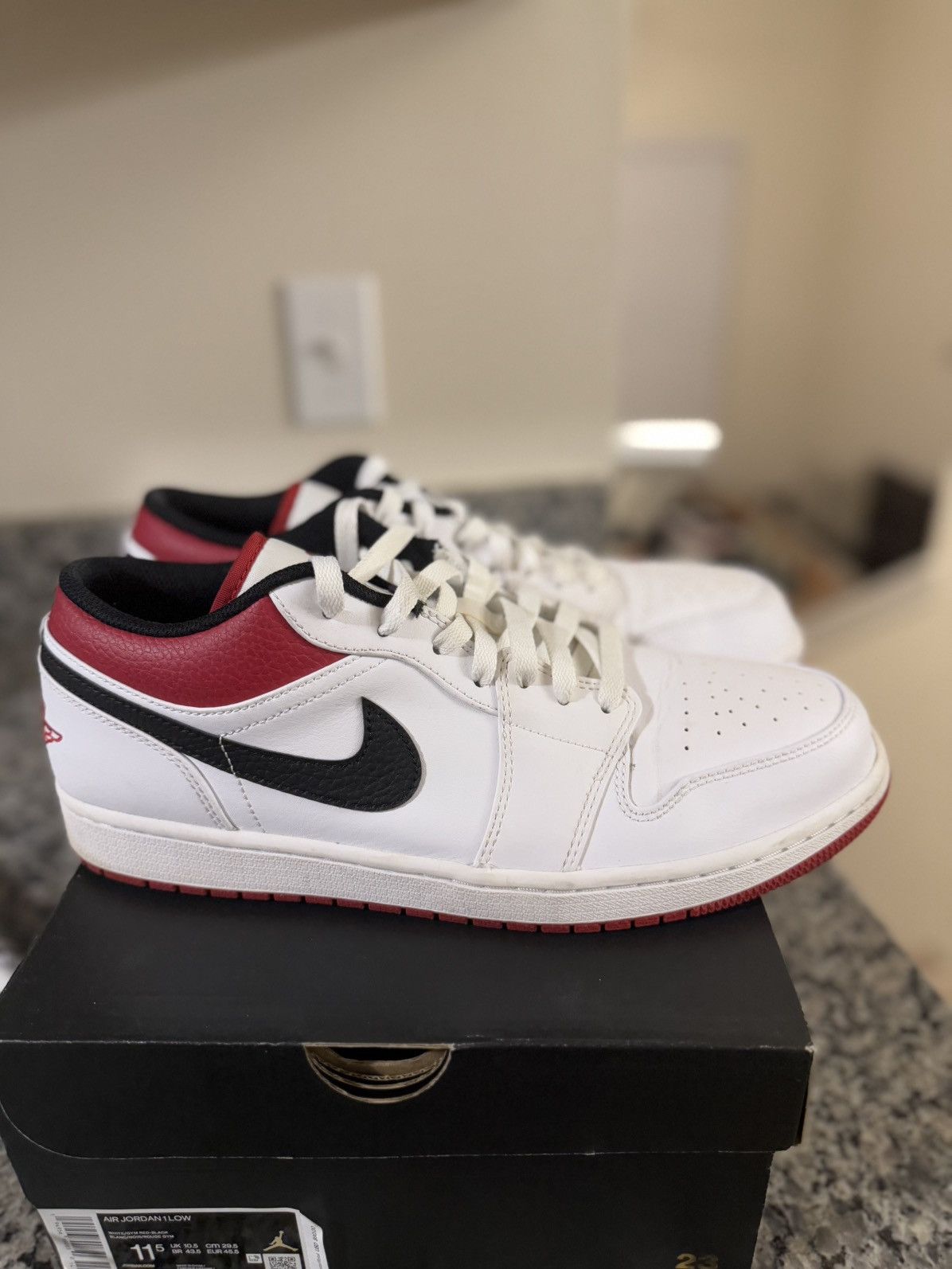 Jordan Brand × Nike Jordan 1 Low White Red Pre Owned W Box Size 11.5 Size US 11.5 / EU 44-45 - 12 Thumbnail