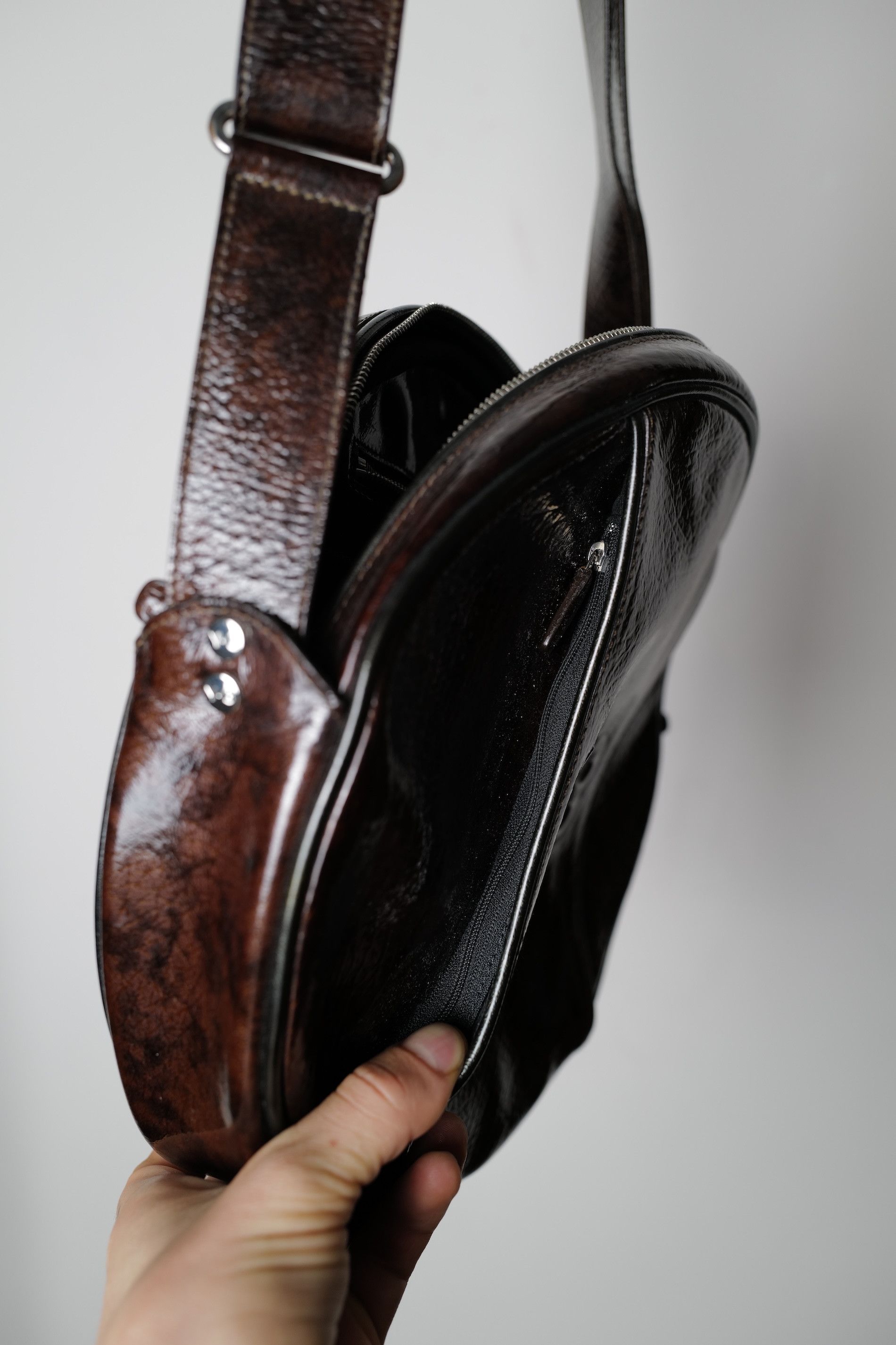 Y-3 Y-3 ROUND LEATHER BAG RARE Size ONE SIZE - 8 Thumbnail