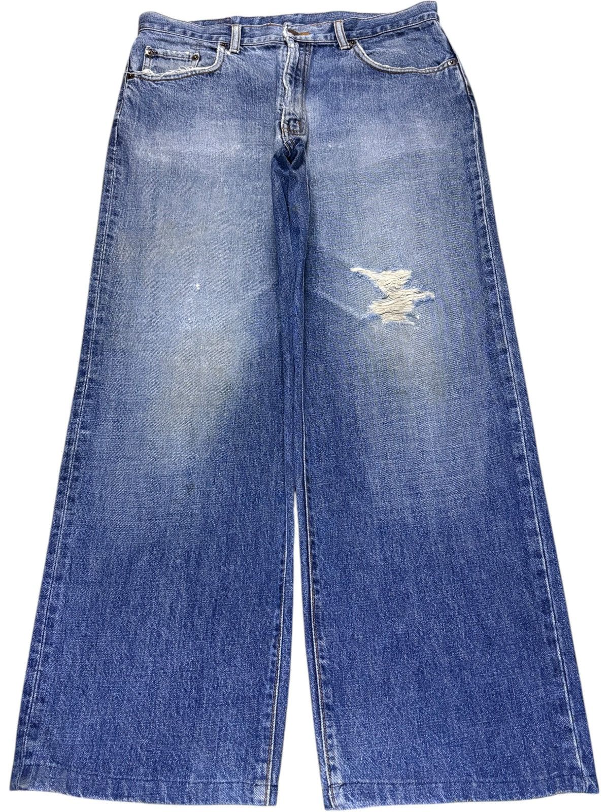 Japanese Brand Vintage Japanese Brand Mud Wash Distressed Baggy Jeans Size US 33 - 1 Thumbnail